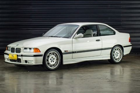 1995-bmw-m3-branca-a-venda-sao-paulo-sp-for-sale-the-garage-classicos-a-venda-loja-de-carros-antigos-29