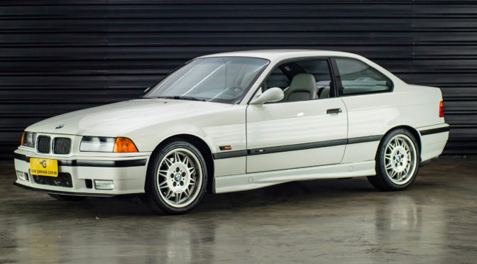 1995-bmw-m3-branca-a-venda-sao-paulo-sp-for-sale-the-garage-classicos-a-venda-loja-de-carros-antigos-29