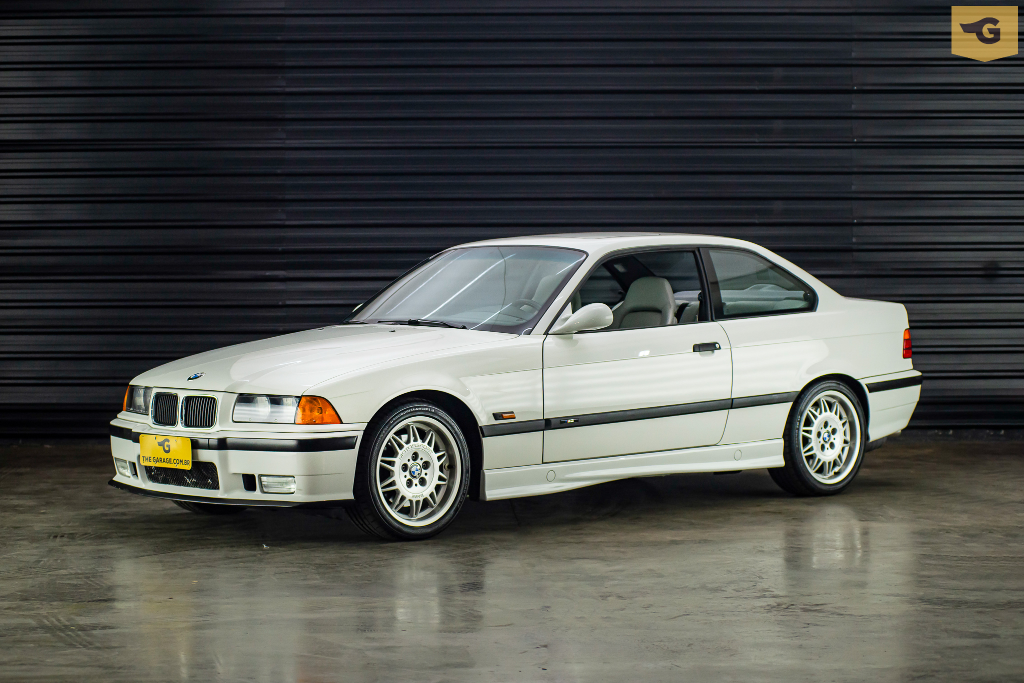 1995-bmw-m3-branca-a-venda-sao-paulo-sp-for-sale-the-garage-classicos-a-venda-loja-de-carros-antigos-30