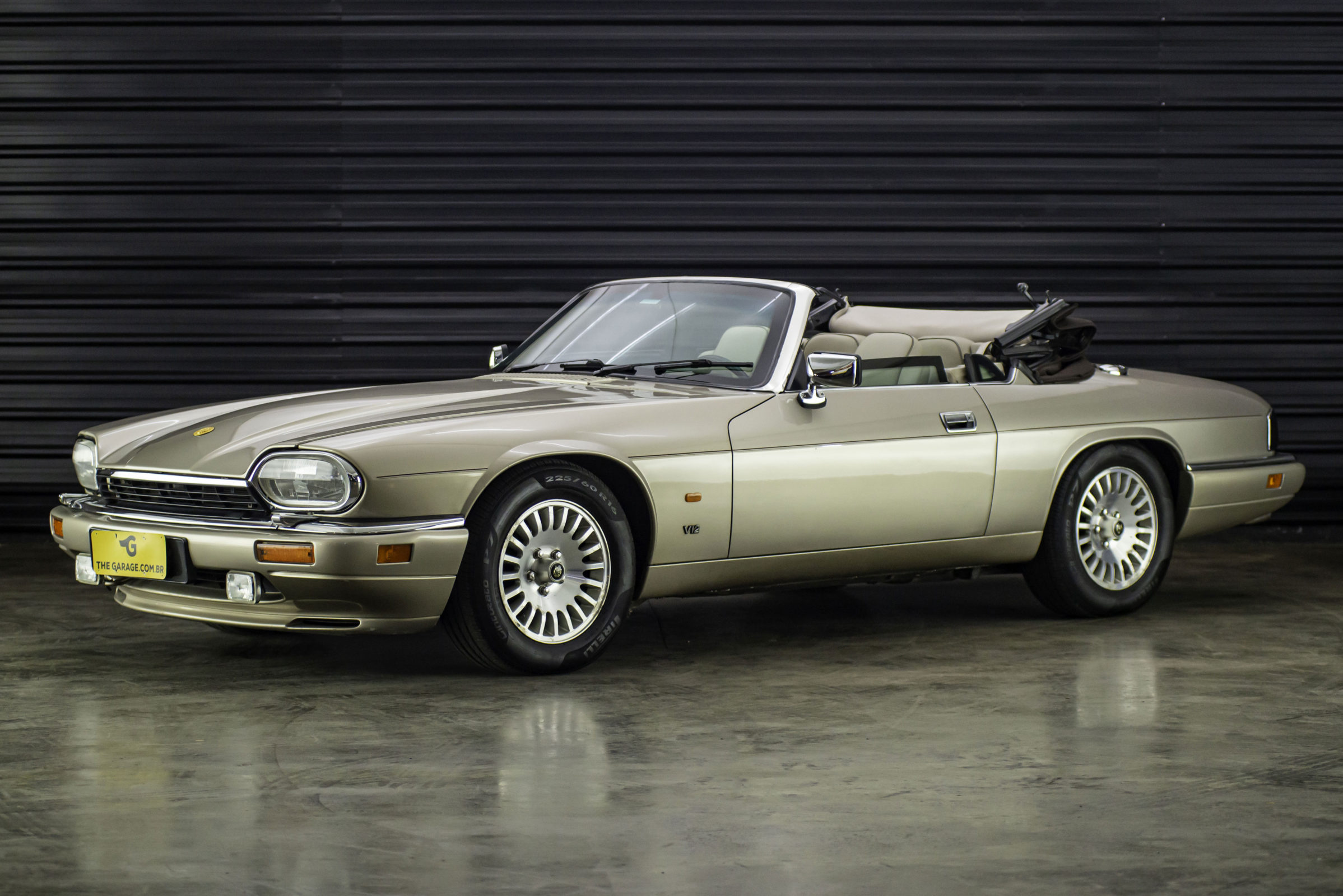 1995-jaguar-xjs-v12--a-venda-sao-paulo-sp-for-sale-the-garage-classicos-a-venda-loja-de-carros-antigos-25