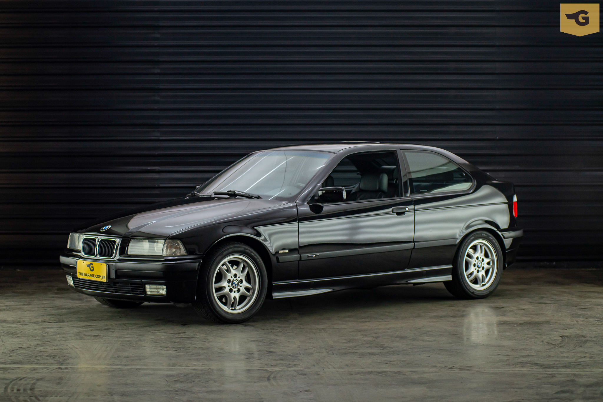 1998 BMW 323 ti a venda the garage