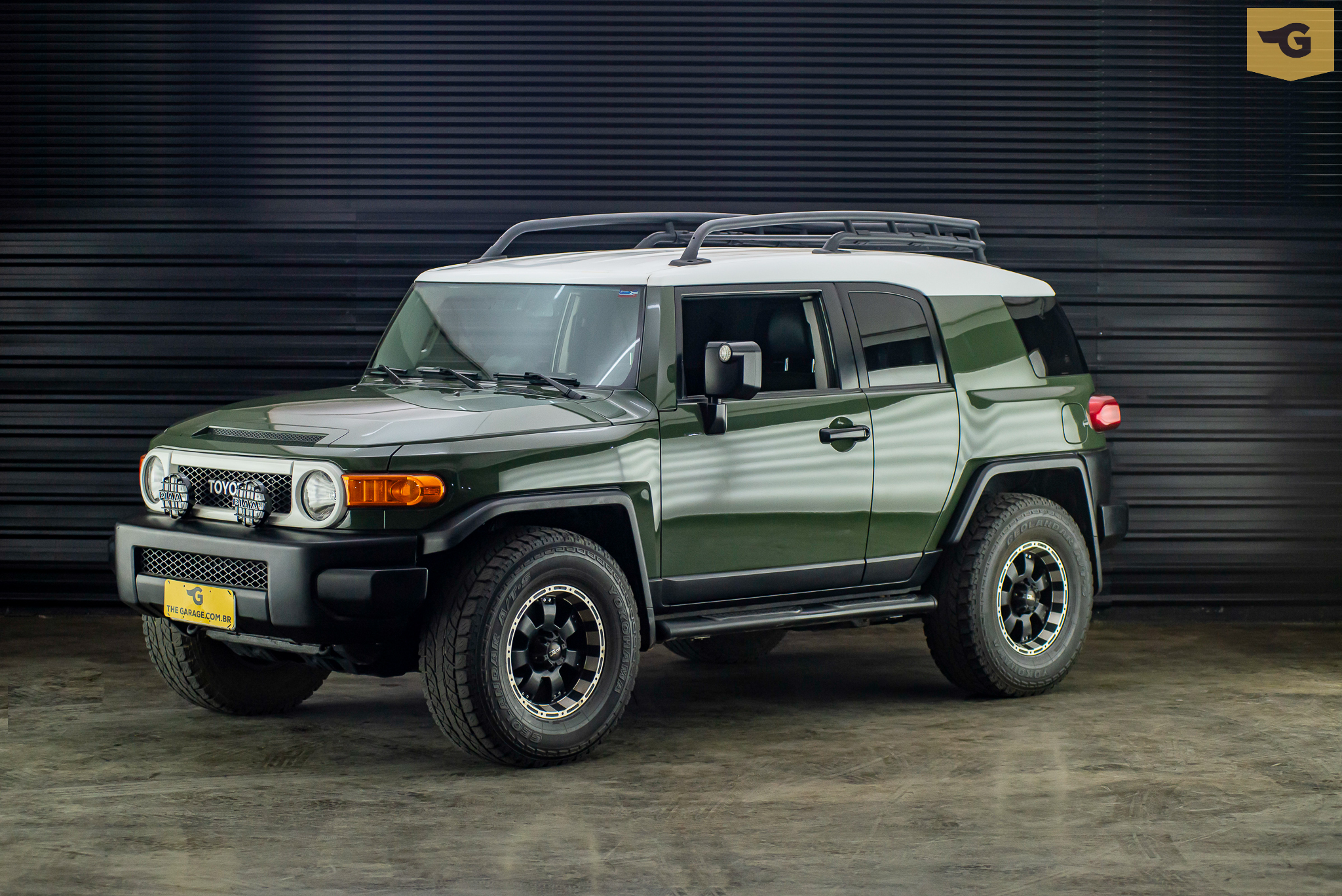 2011-toyota-fj-cruiser-a-venda-sao-paulo-sp-for-sale-the-garage-classicos-a-venda-loja-de-carros-antigos-