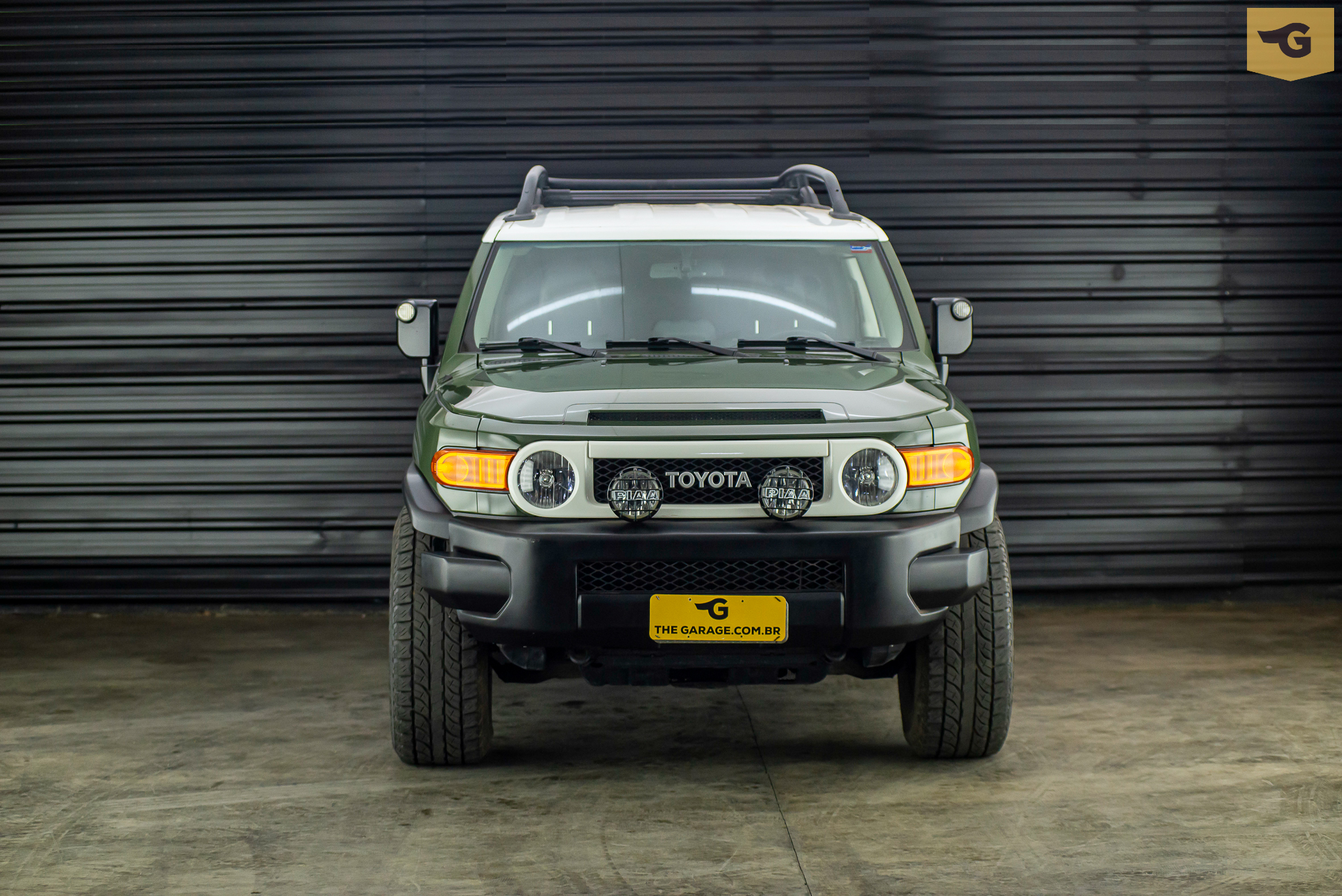 2011-toyota-fj-cruiser-a-venda-sao-paulo-sp-for-sale-the-garage-classicos-a-venda-loja-de-carros-antigos-