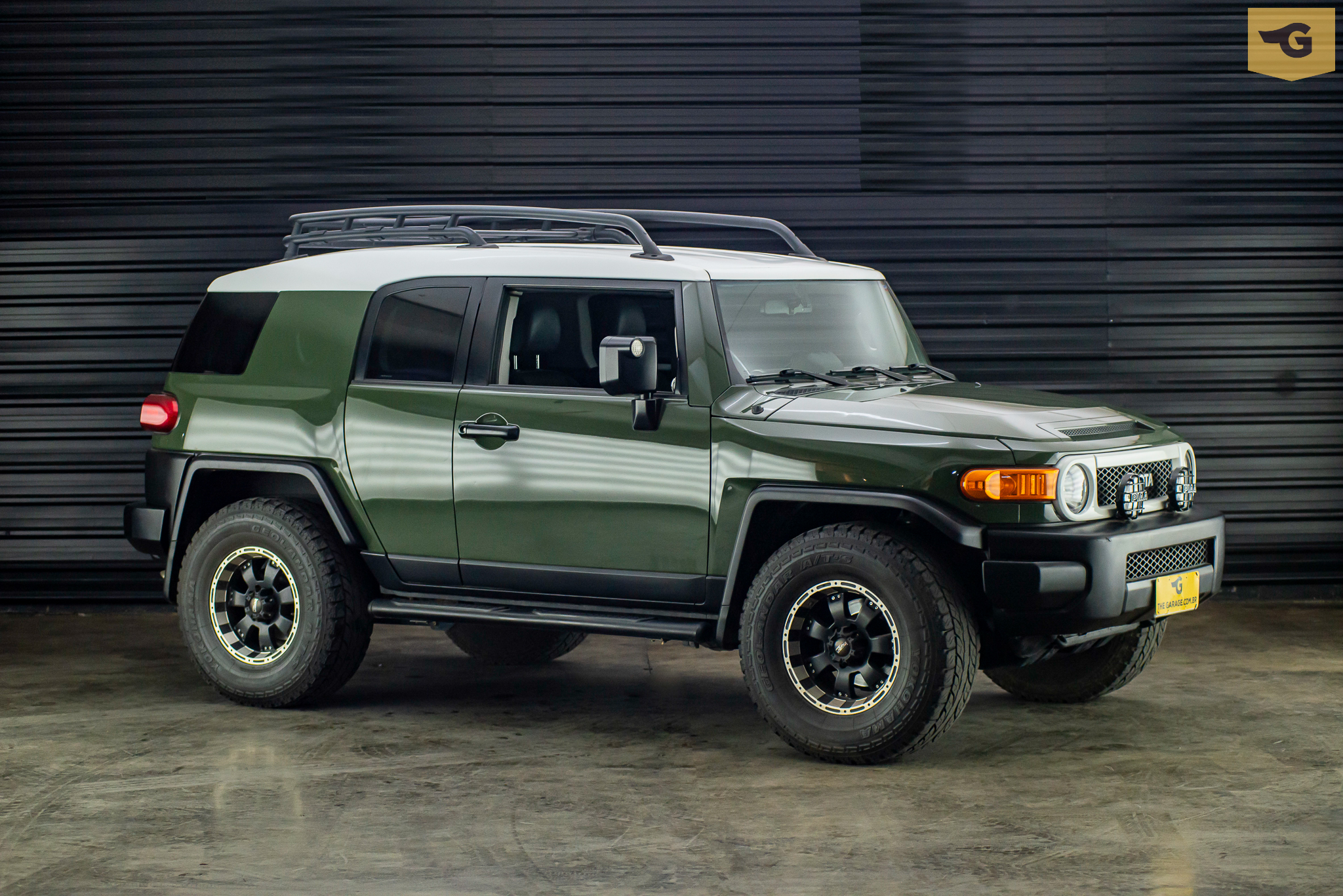 2011-toyota-fj-cruiser-a-venda-sao-paulo-sp-for-sale-the-garage-classicos-a-venda-loja-de-carros-antigos-