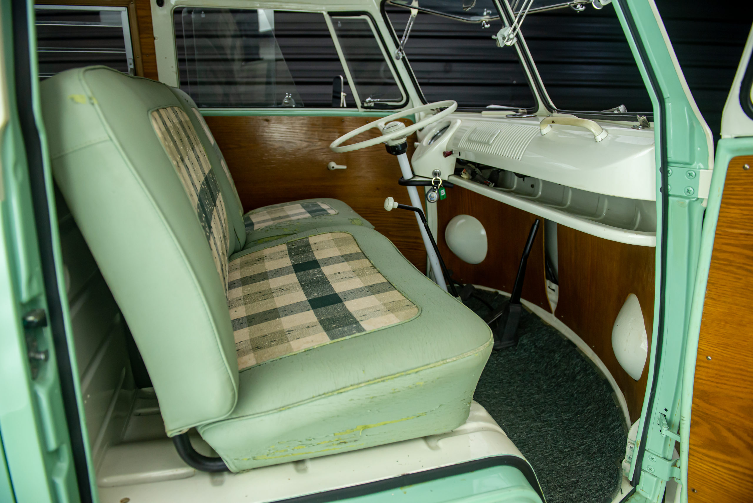 1966-VW-KOMBI-CAMPER-ALEMÃ-a-venda-sao-paulo-sp-for-sale-the-garage-classicos-a-carros-antigos-50