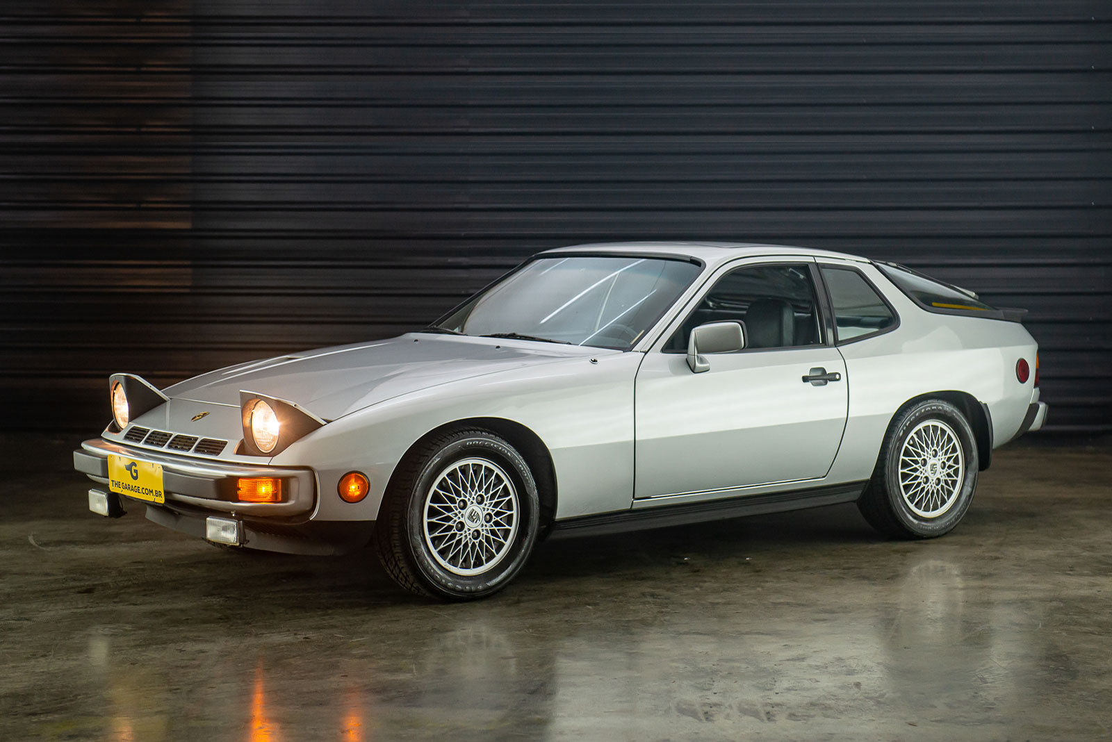 1982-porsche-924-turbo-venda-sao-paulo-sp-for-sale-the-garage-classicos-a-carros-antigos-2