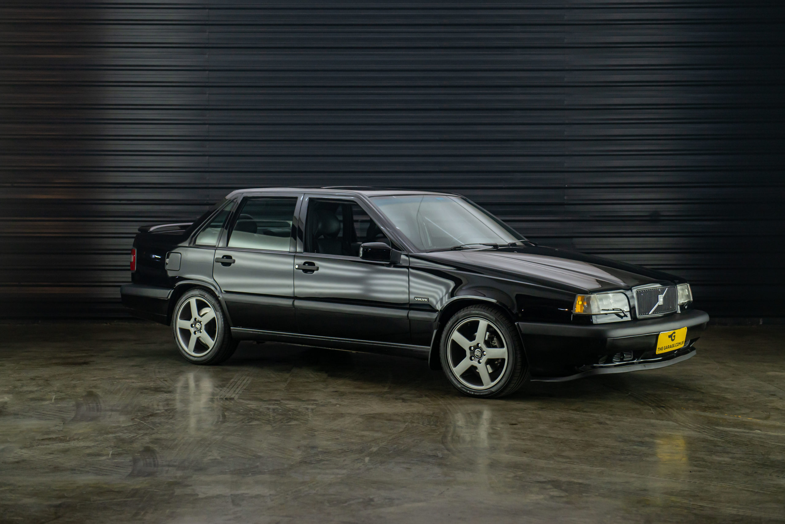 1995-Volvo-850-2.3-T5-R-20V-Turbo-a-venda-sao-paulo-sp-for-sale-the-garage-classicos-a-carros-antigos