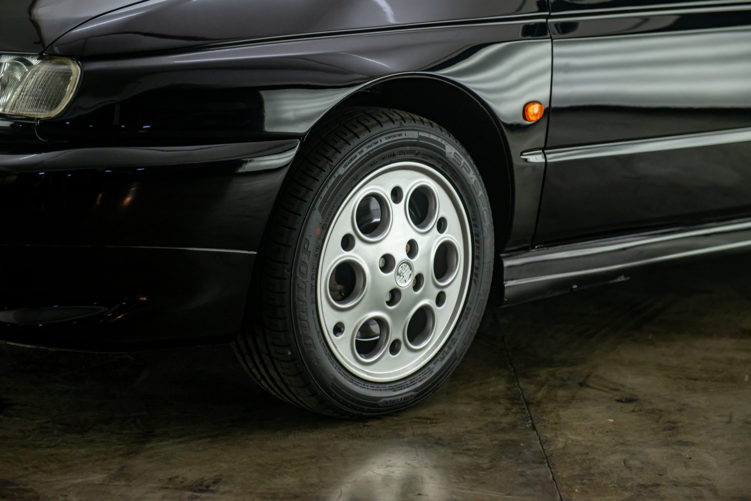 1996-Alfa-Romeo-145-Quadrifoglio-a-venda-sao-paulo-sp-for-sale-the-garage-classicos-a-carros-antigos