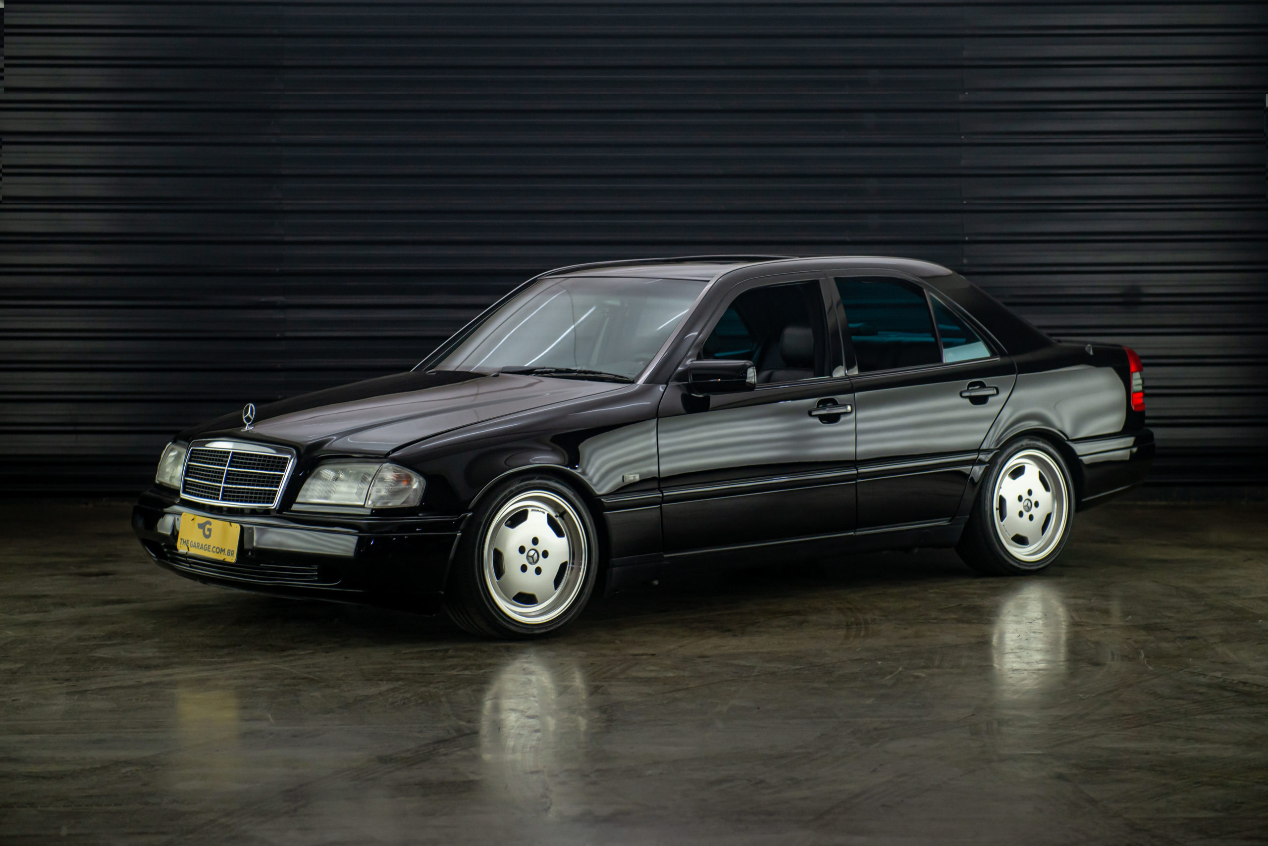 1997-mercedes-c280-elegance-a-venda-sao-paulo-sp-for-sale-the-garage-classicos-a-carros-antigos