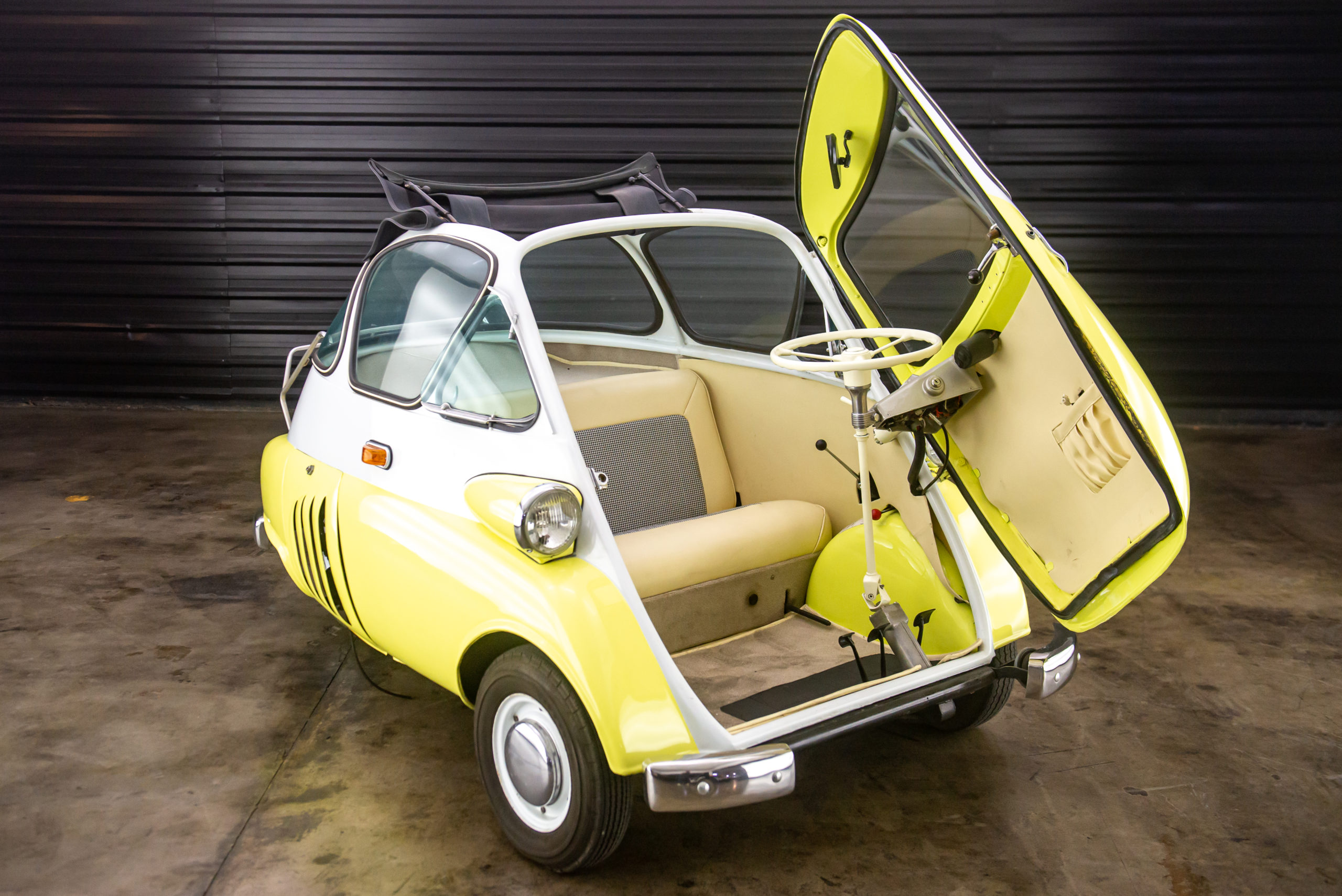 1959-romi-isetta-a-venda-sao-paulo-sp-for-sale-the-garage-classicos-a-carros-antigos