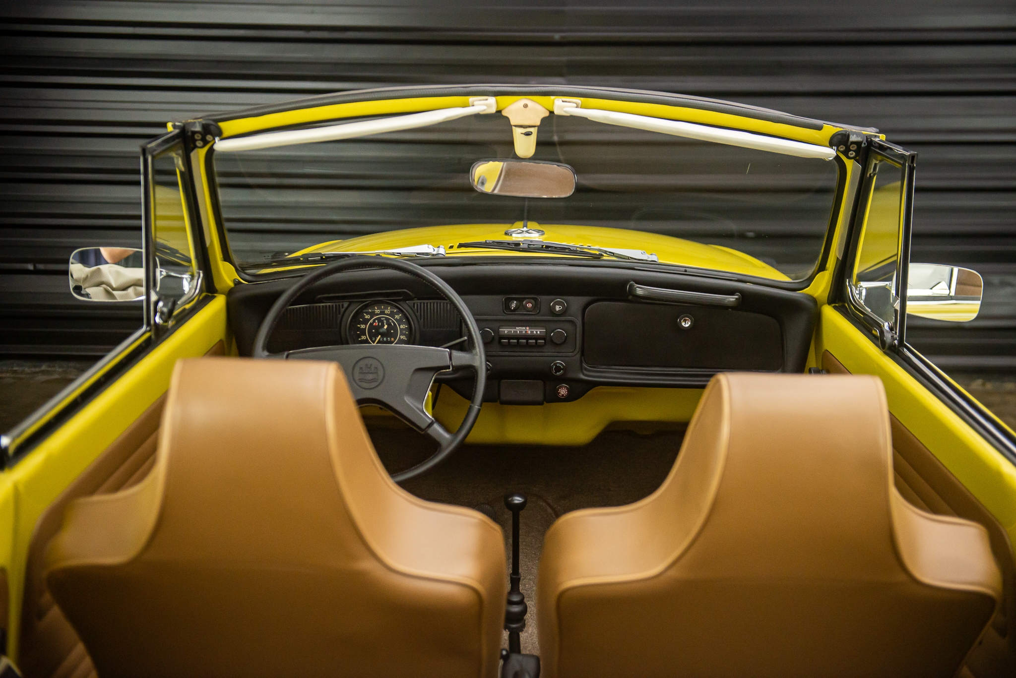 1971-fusca-amarelo-conversivel-vw-a-venda-sao-paulo-for-sale-the-garage-classicos