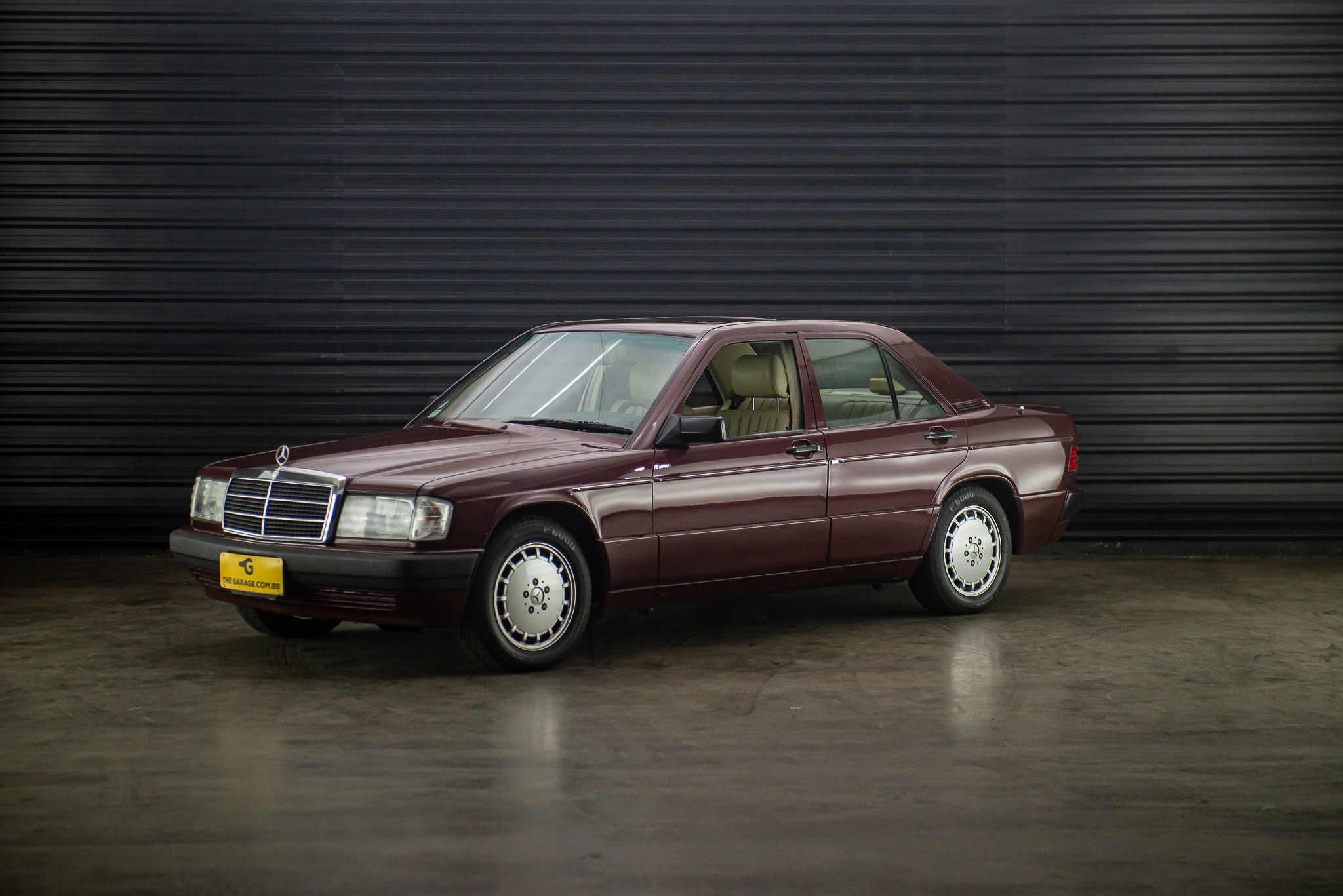 1989-Mercedes-benz-190E-2.6-a-venda-sao-paulo-for-sale-the-garage-classicos