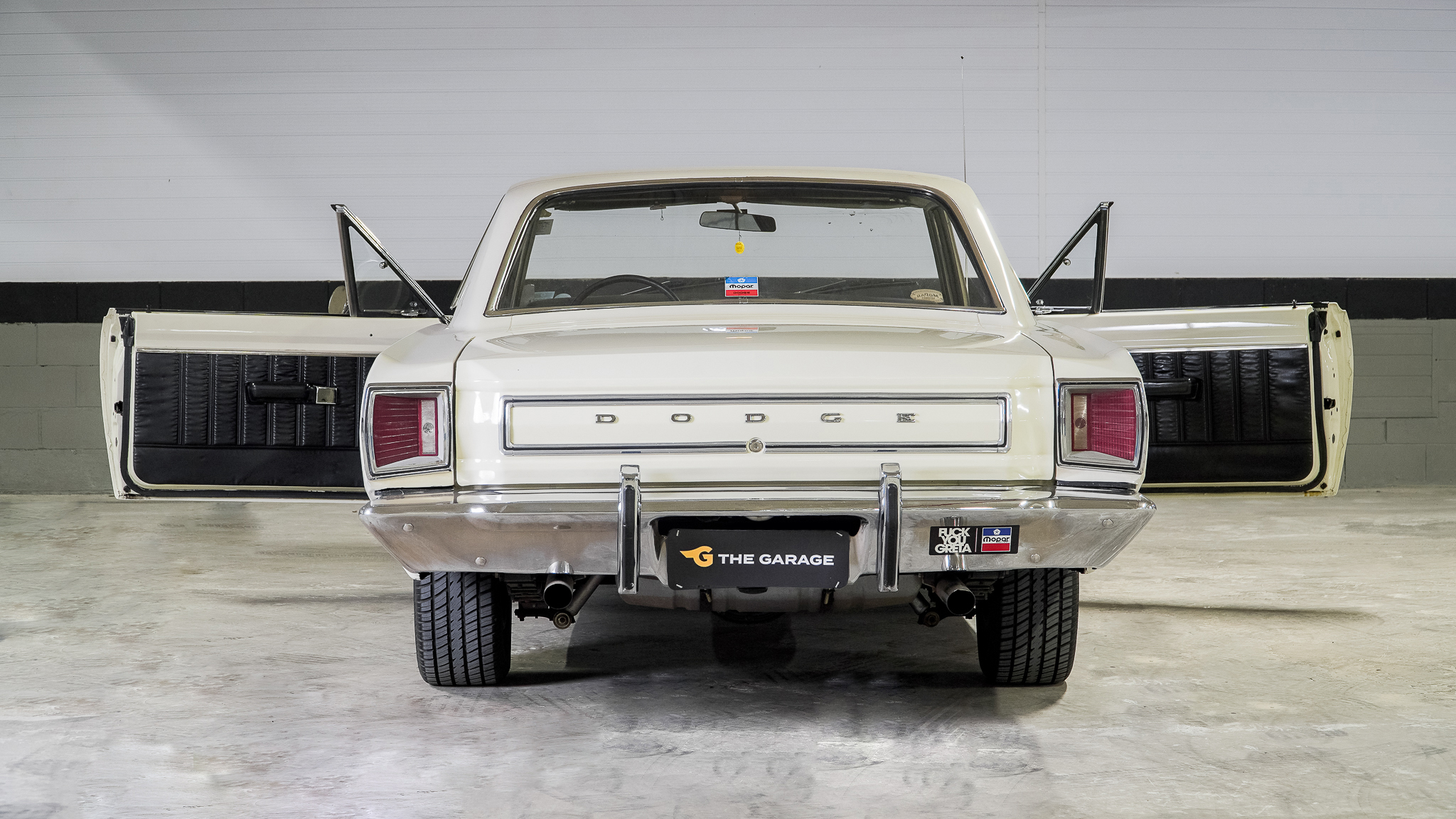 1975 Dodge Dart de Luxo Coupé Venda Compra The Garage for Sale