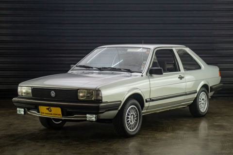 1986-VW-Santana-CS-1.8-a-venda-sao-paulo-sp-for-sale-the-garage-classicos-a-melhor-loja-de-carros-antigos-acervo-de-carros