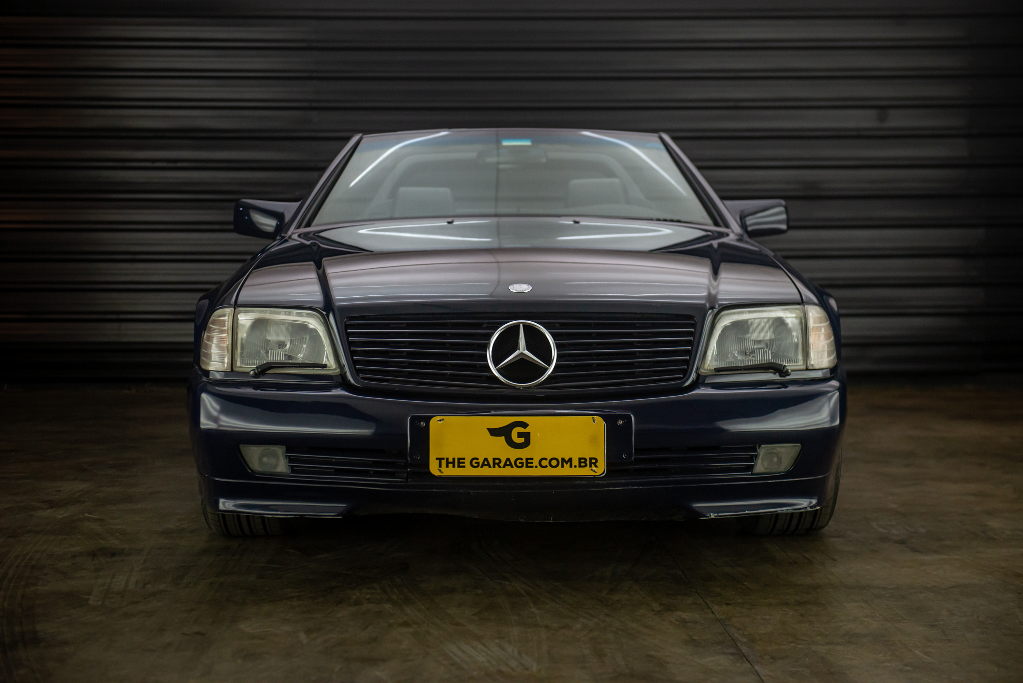 1995-mercedes-benz-sl-320-a-venda-sao-paulo-sp-for-sale-the-garage-classicos-a-melhor-loja-de-carros-antigos-acervo-de-carros