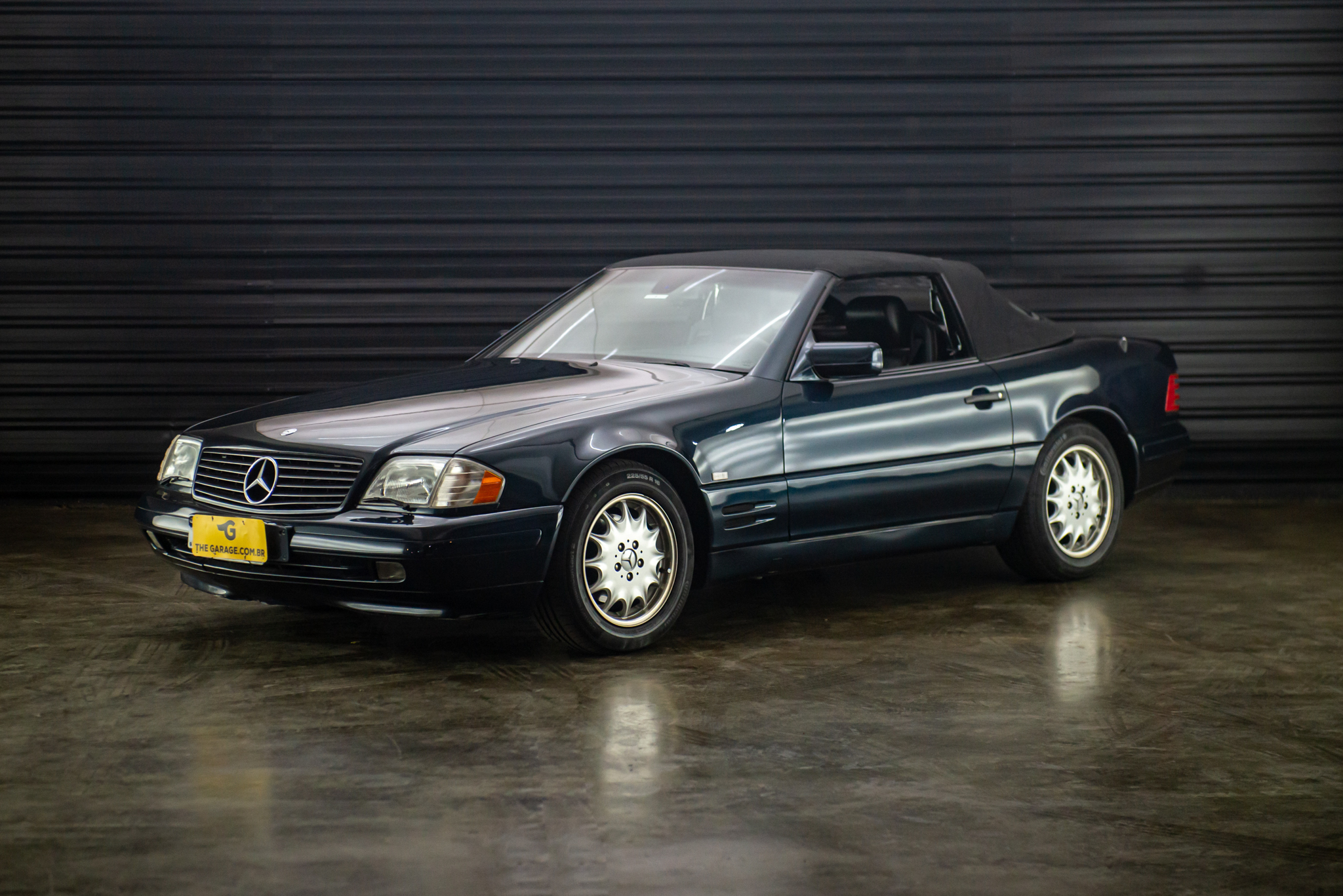 1997-Mercedes-Benz-Sl320-R129-facelift-a-venda-sao-paulo-sp-for-sale-the-garage-classicos-a-melhor-loja-de-carros-antigos-acervo-de-carros