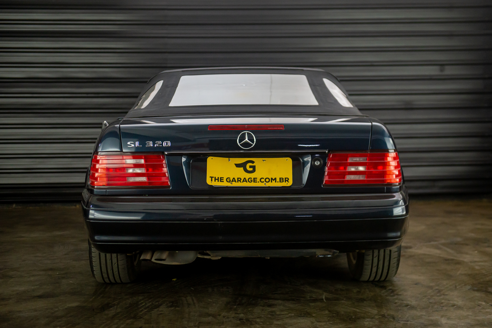 1997-Mercedes-Benz-Sl320-R129-facelift-a-venda-sao-paulo-sp-for-sale-the-garage-classicos-a-melhor-loja-de-carros-antigos-acervo-de-carros