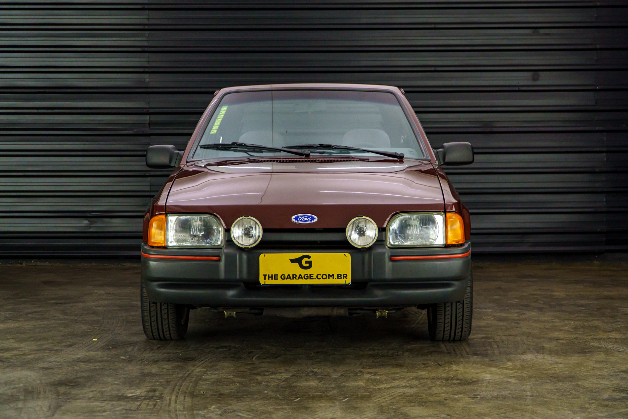 1998-Ford-Escort-XR3-Mk4-a-venda-sao-paulo-sp-for-sale-the-garage-classicos-a-melhor-loja-de-carros-antigos-acervo-de-carros