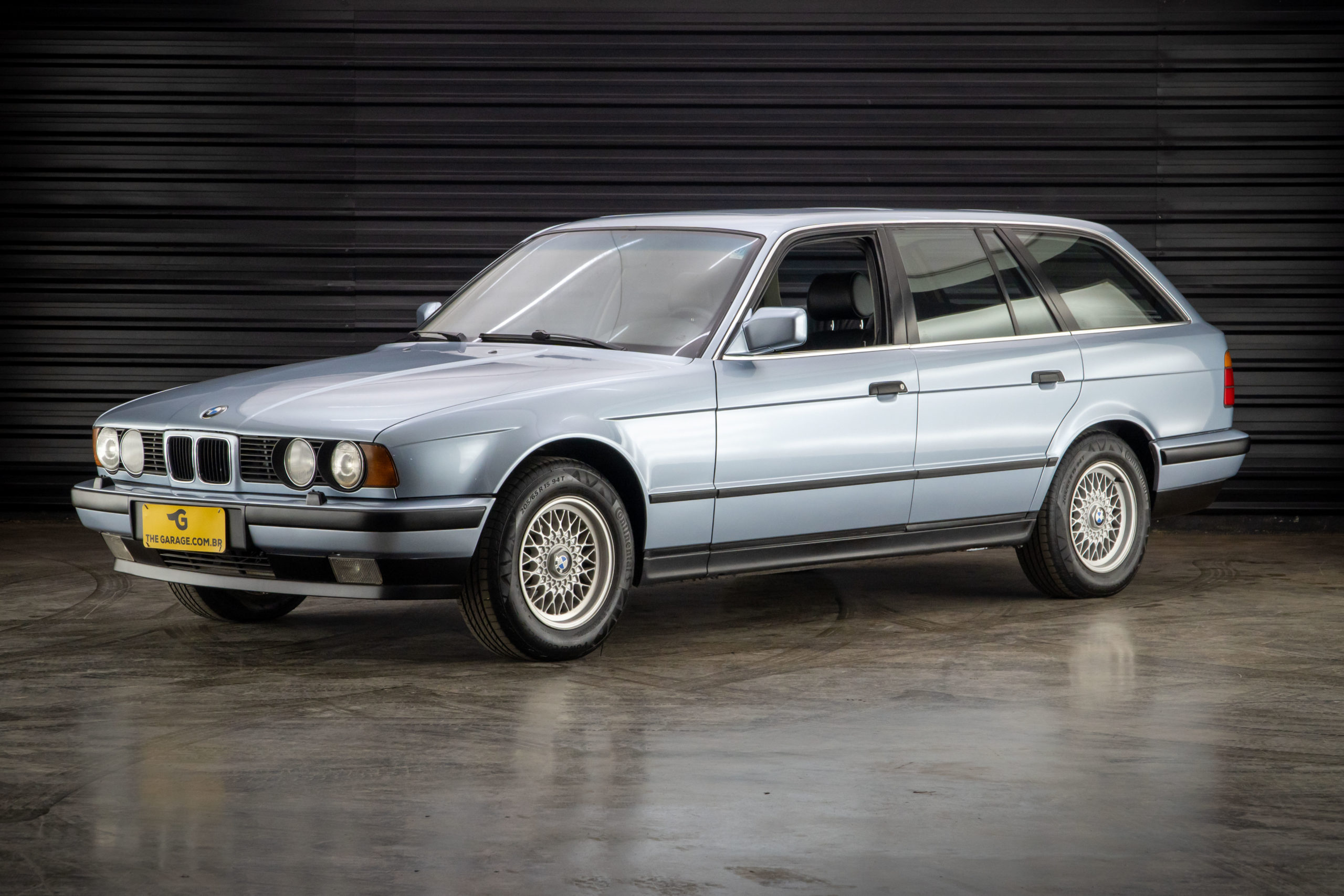 1992-BMW-525i