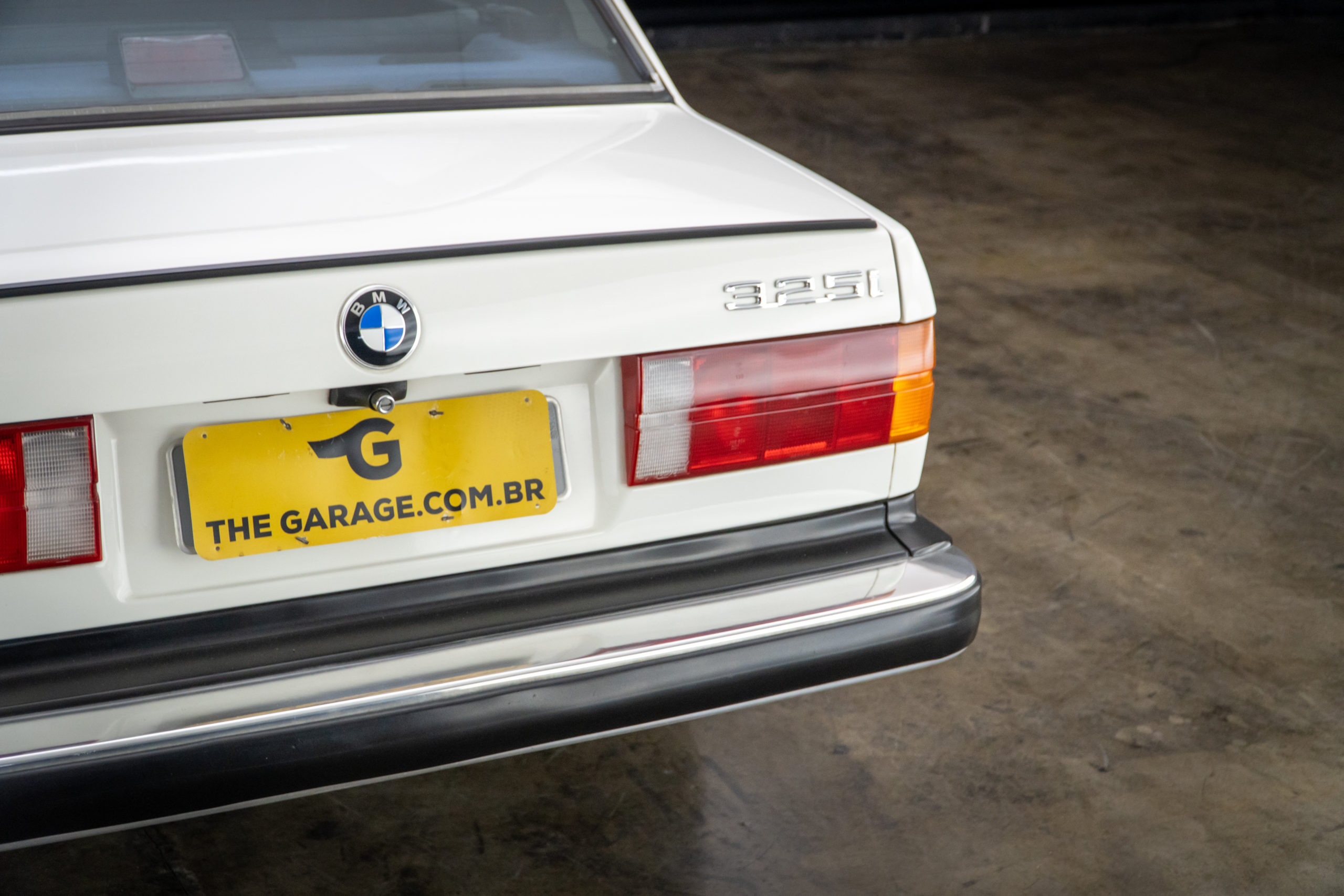 1987-BMW-325e-E30-Coupe-venda-sao-paulo-sp-for-sale-the-garage-classicos-a-melhor-loja-de-carros-antigos-acervo-de-carros