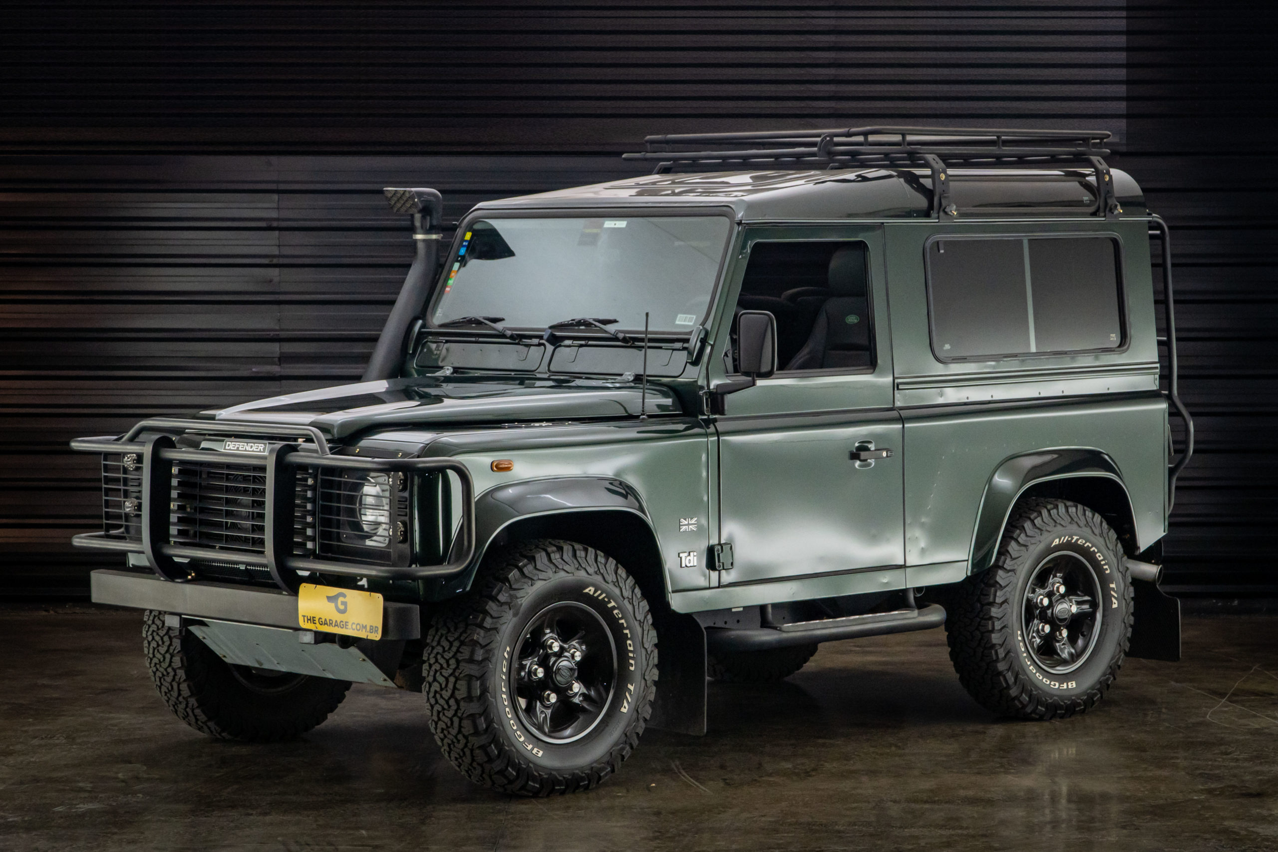 2001 land rover defender 90 a venda the garage