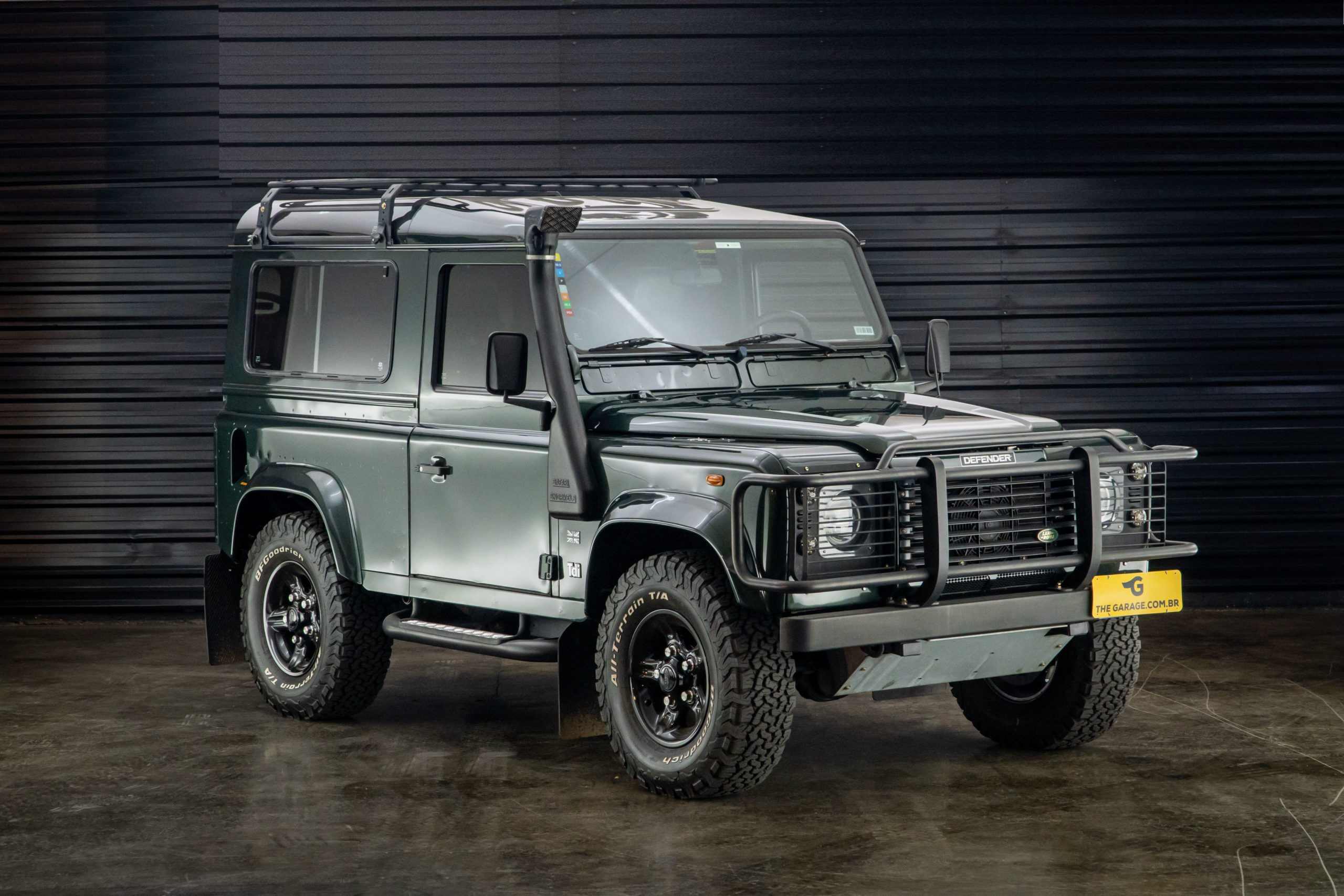 2001 land rover defender 90 a venda the garage