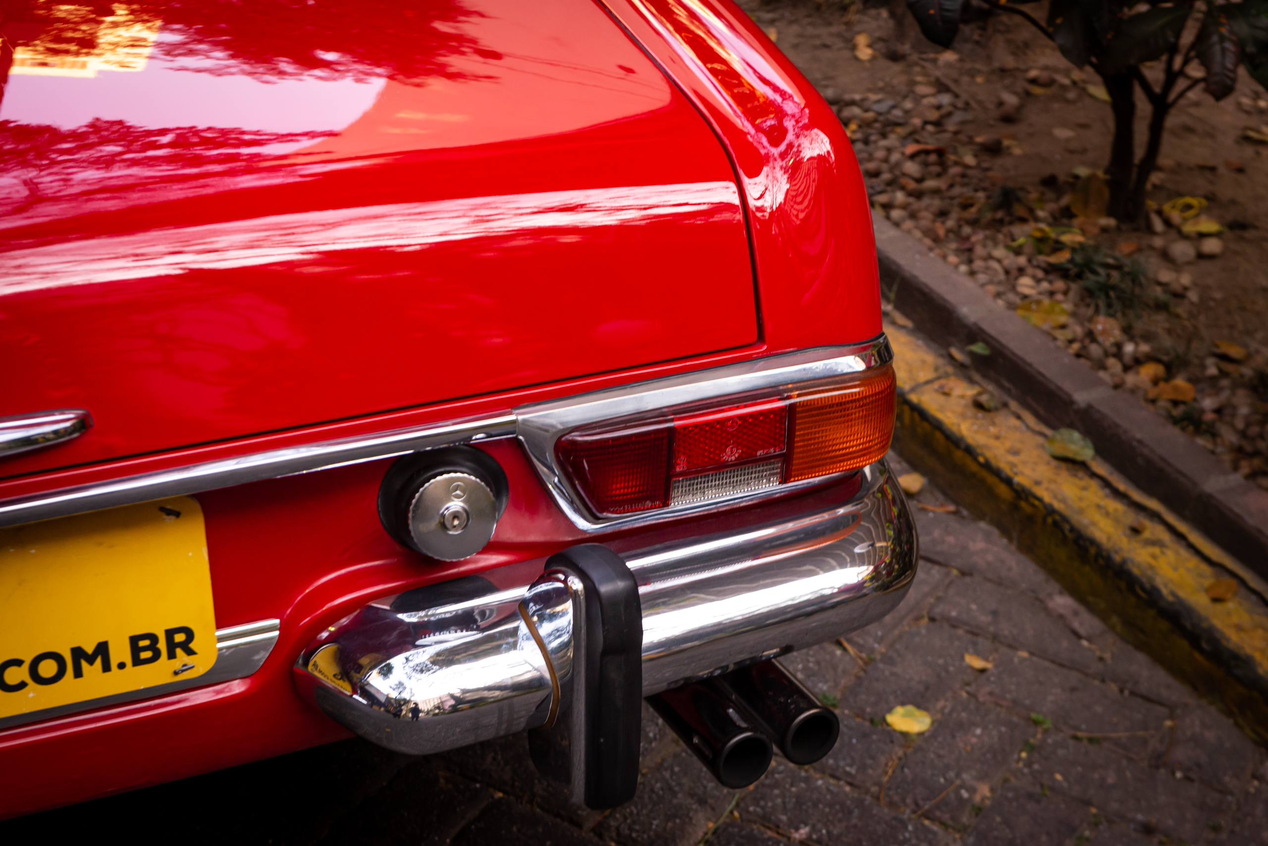 1971 mercedes benz 280 sl pagoda a venda the garage