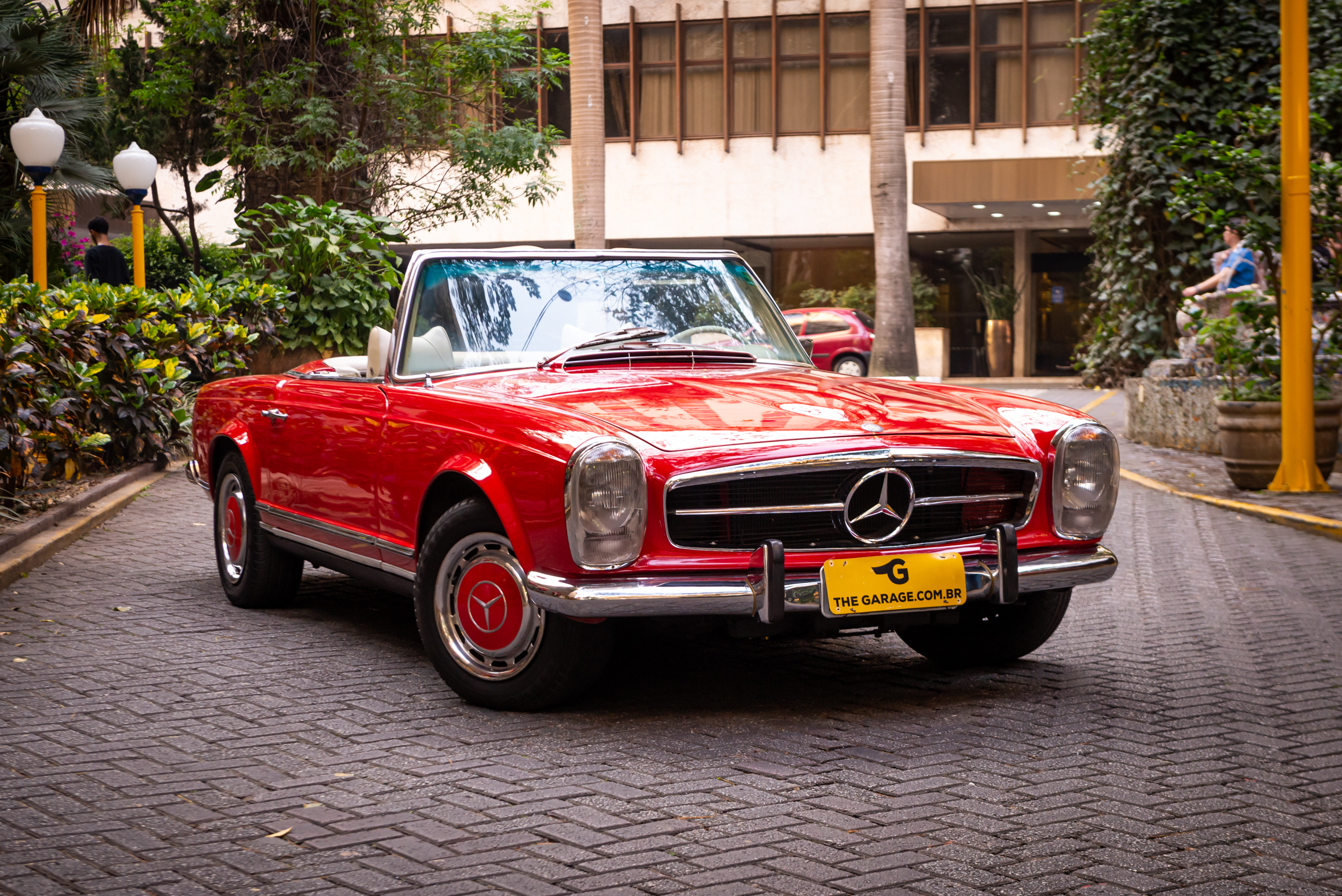 1971 mercedes benz 280 sl pagoda a venda the garage