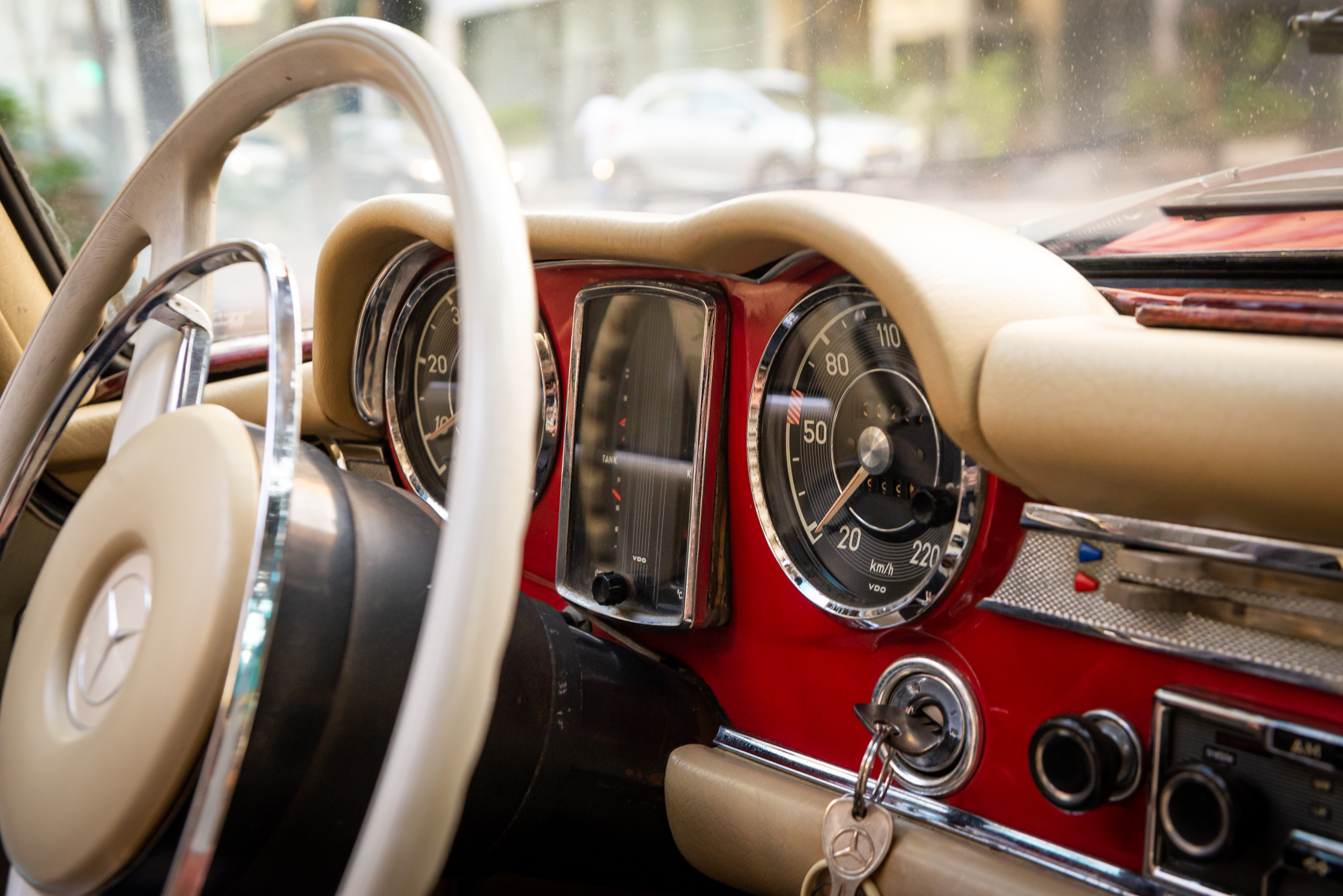 1971 mercedes benz 280 sl pagoda a venda the garage