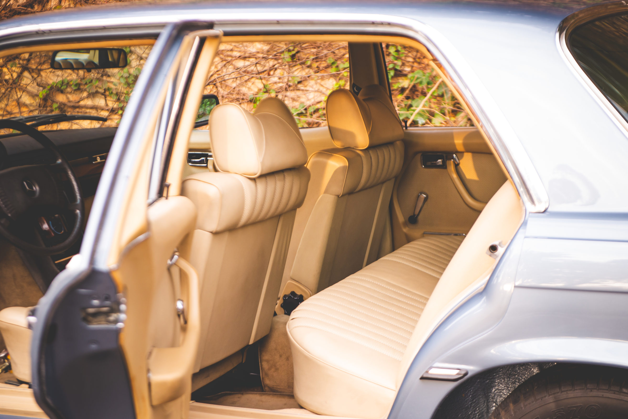 1979 Mercedes Benz 280S a venda the garage