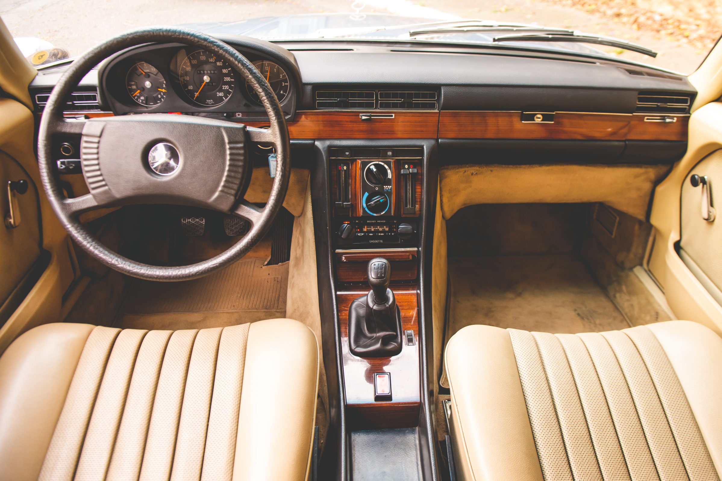 1979 Mercedes Benz 280S a venda the garage