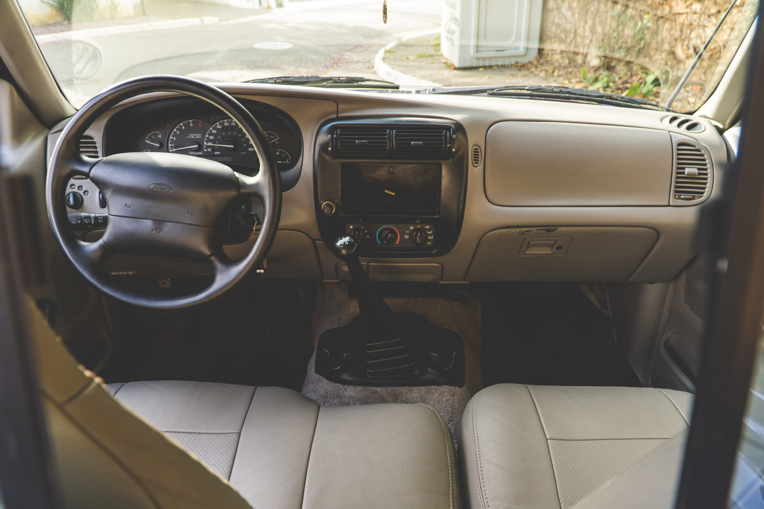 1995 Ford Ranger Splash a venda the garage