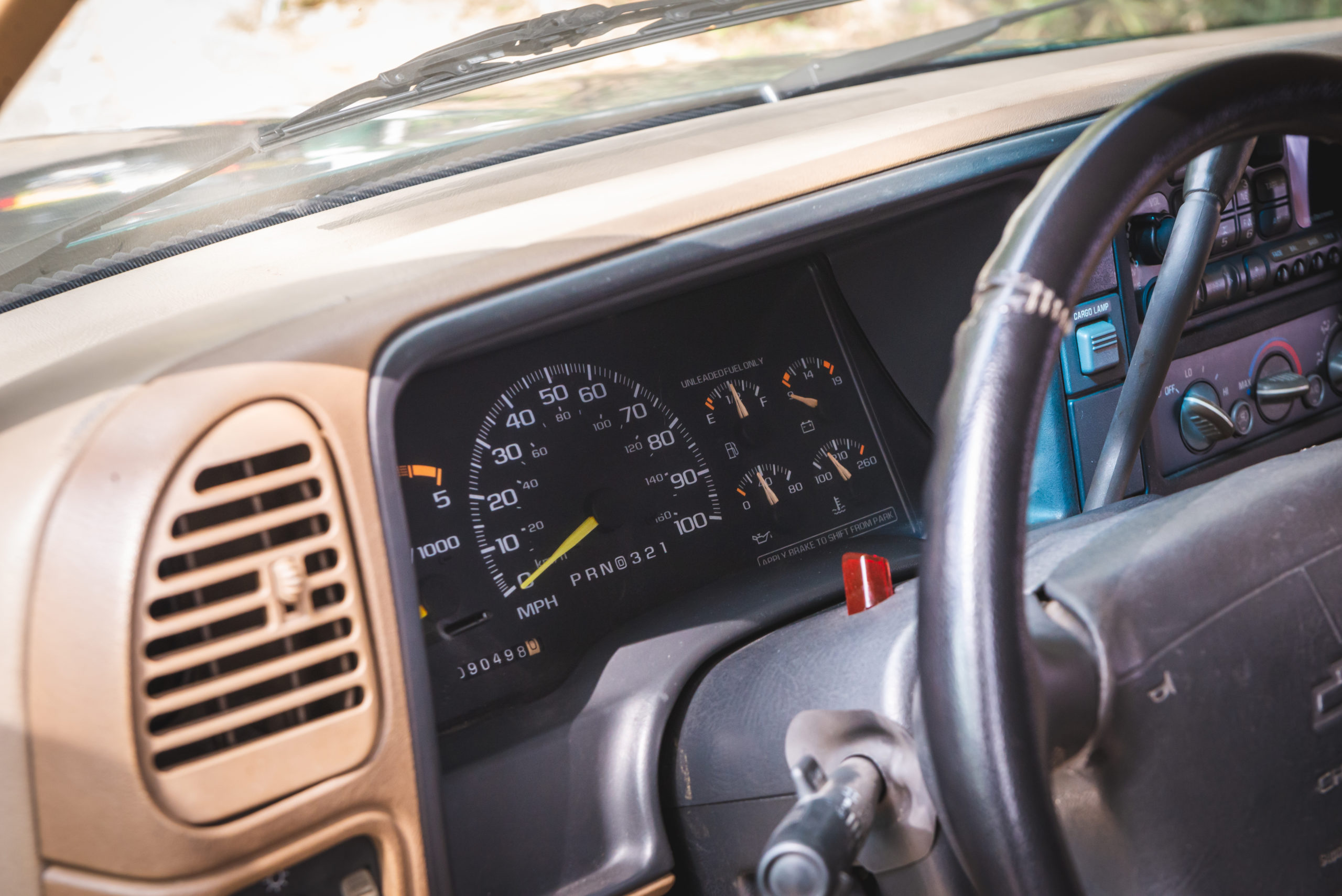 1995 GMC Sierra V8 a venda the garage