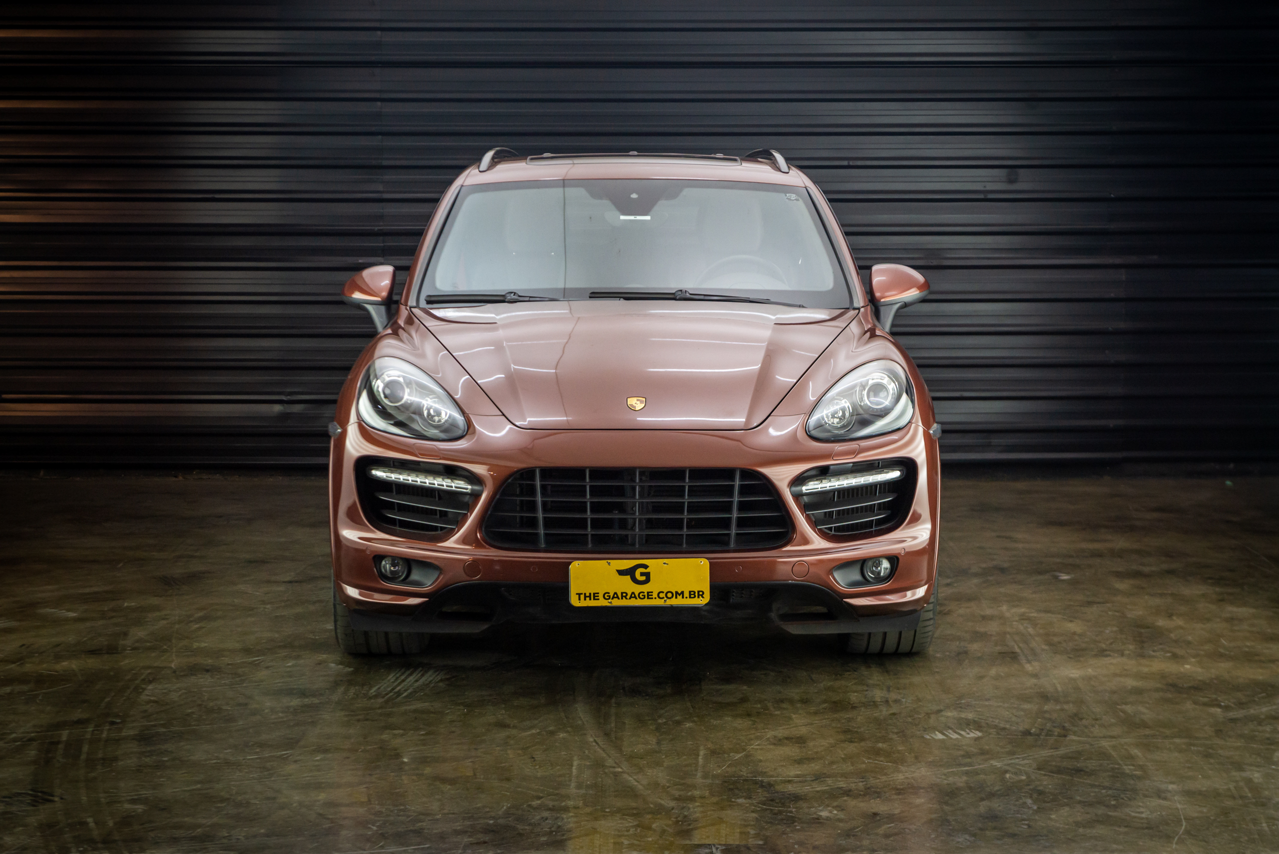 porsche cayenne turbo blindada a venda the garage