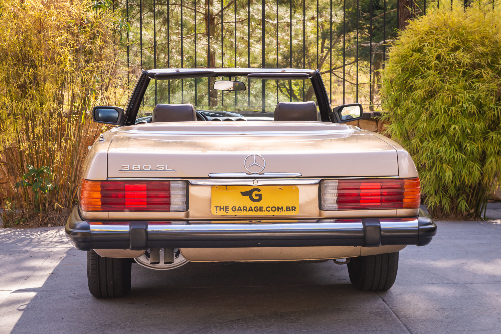 1981 Mercedes 380SL a venda the garage