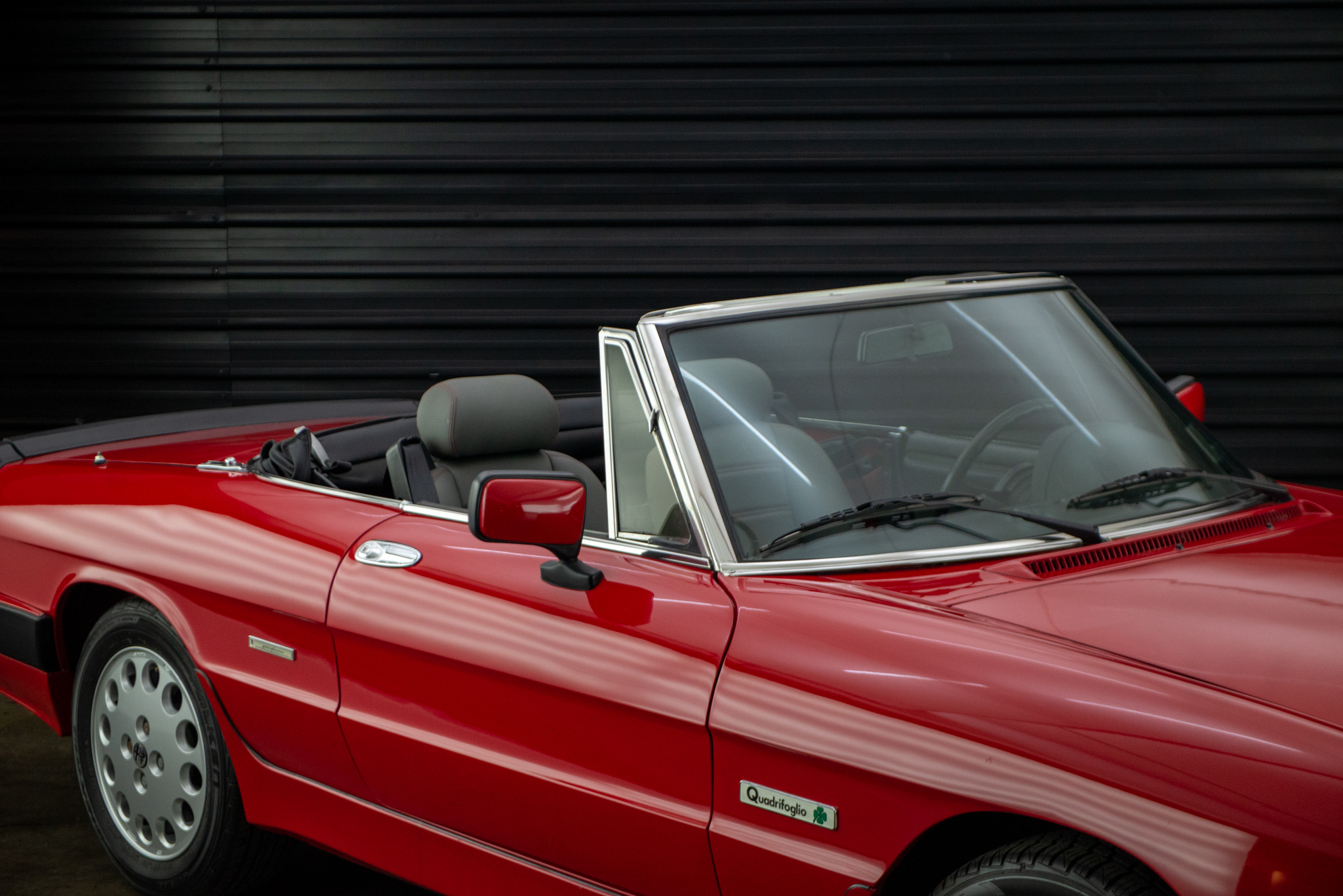 1988 alfa romeo spider quadrifoglio a venda the garage