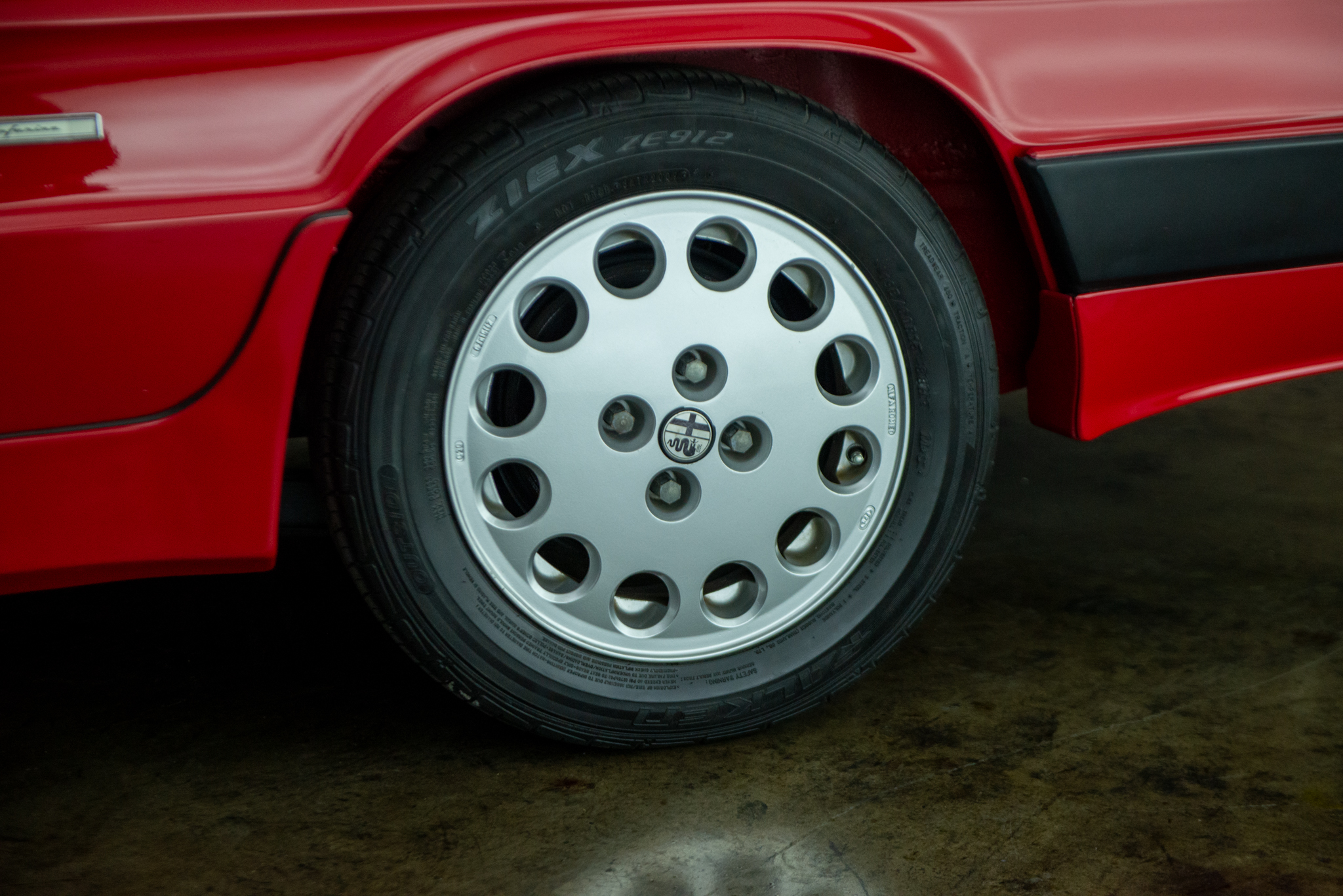 1988 alfa romeo spider quadrifoglio a venda the garage