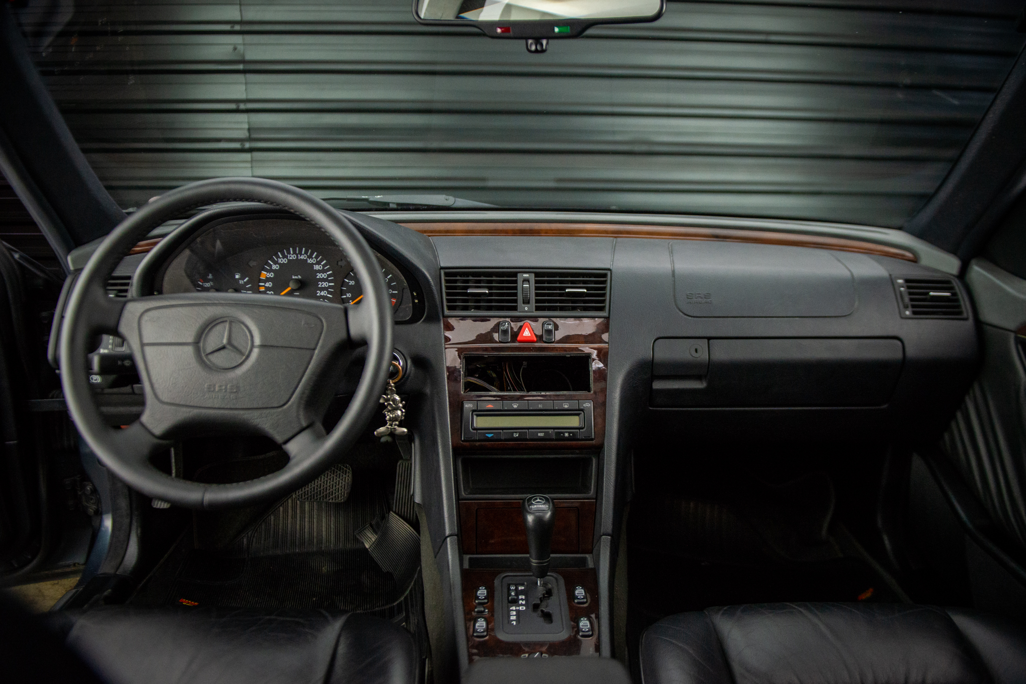 1997 mercedes benz c280 a venda the garage