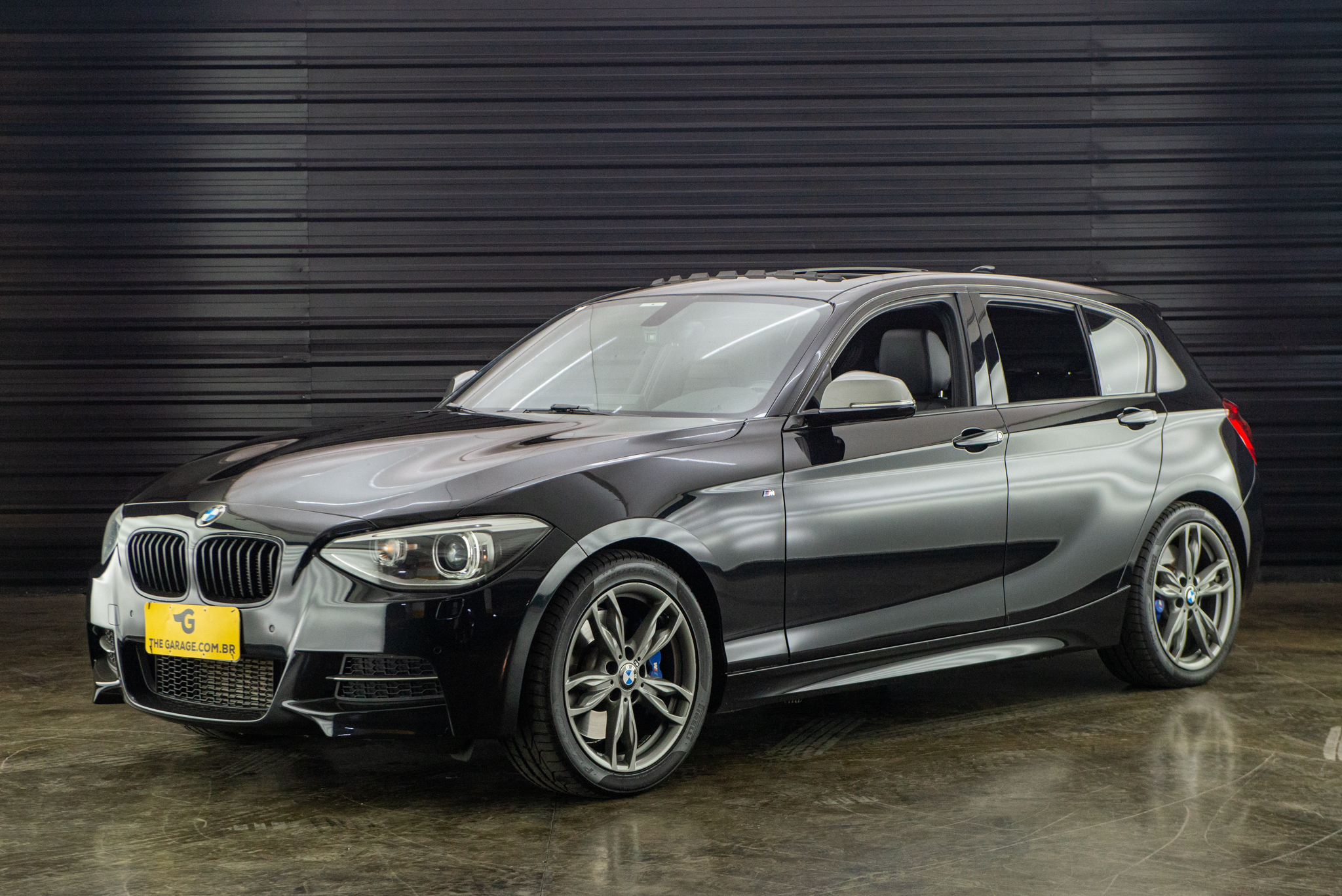 2014 BMW 135i a venda the garage