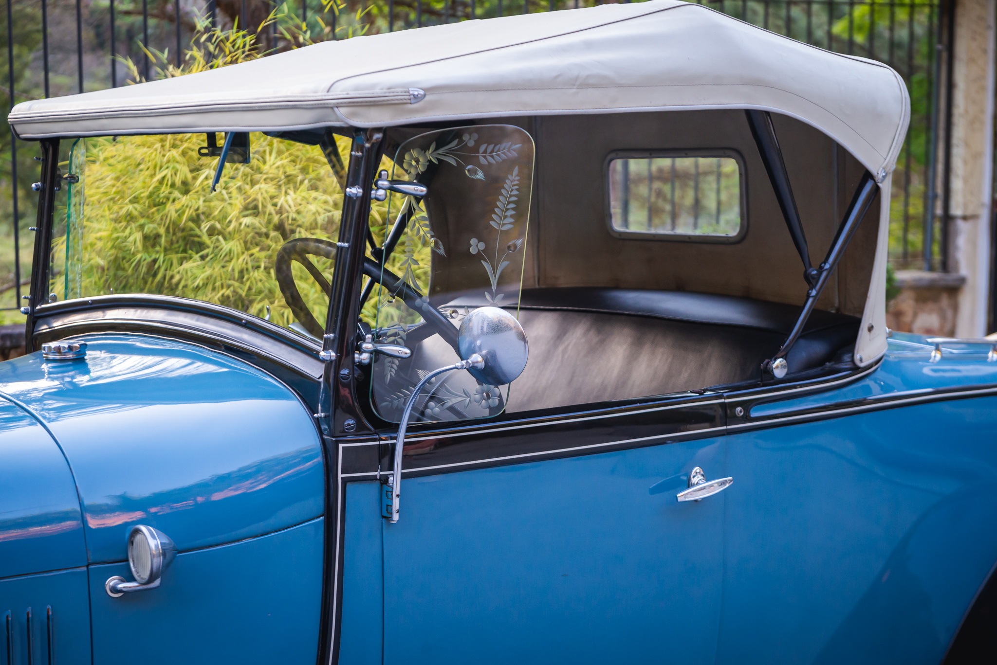 1929 Ford Roadster a venda the garage