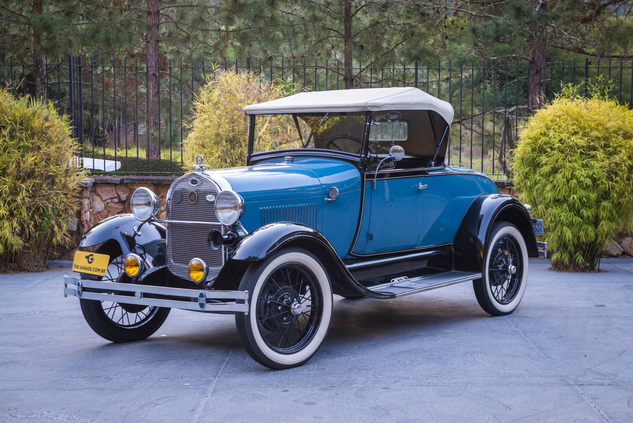 1929 Ford Roadster a venda the garage