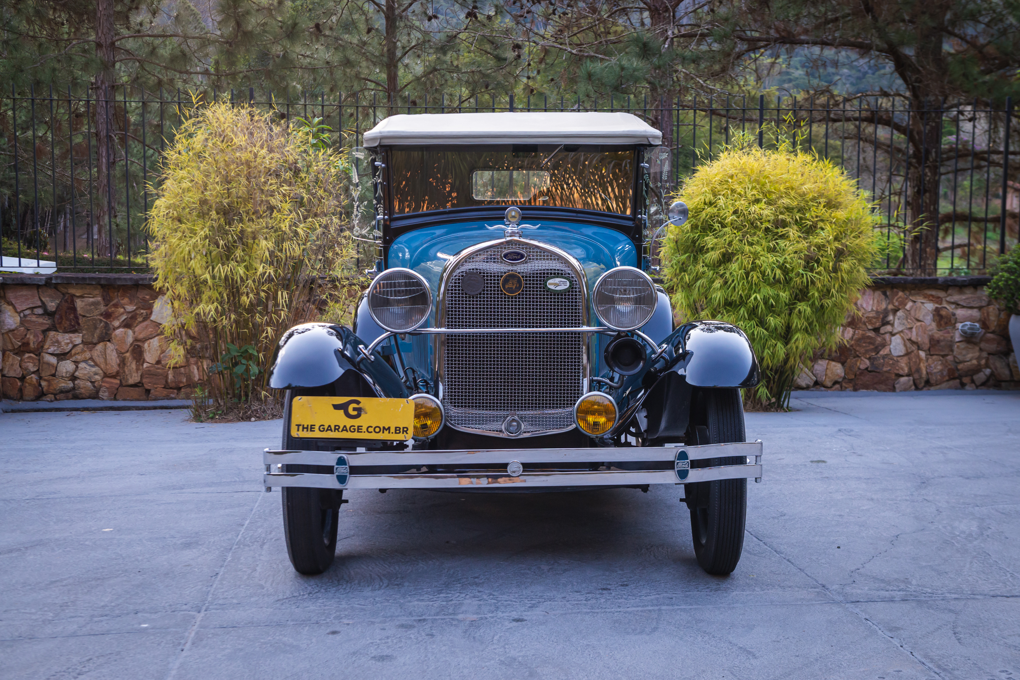 1929 Ford Roadster a venda the garage