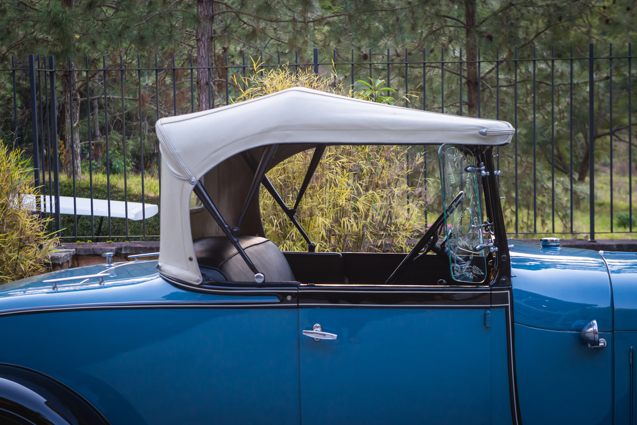 1929 Ford Roadster a venda the garage