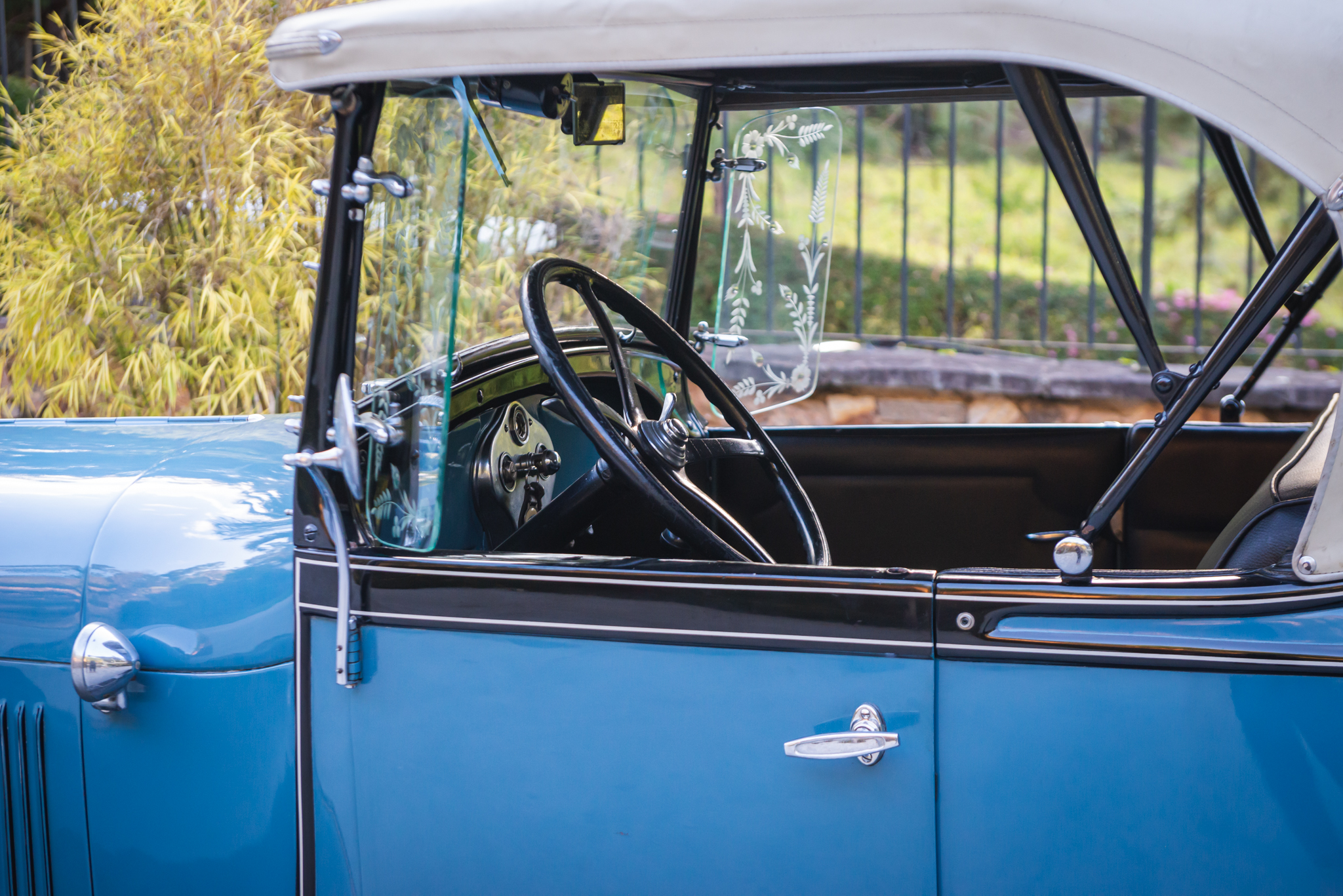 1929 Ford Roadster a venda the garage