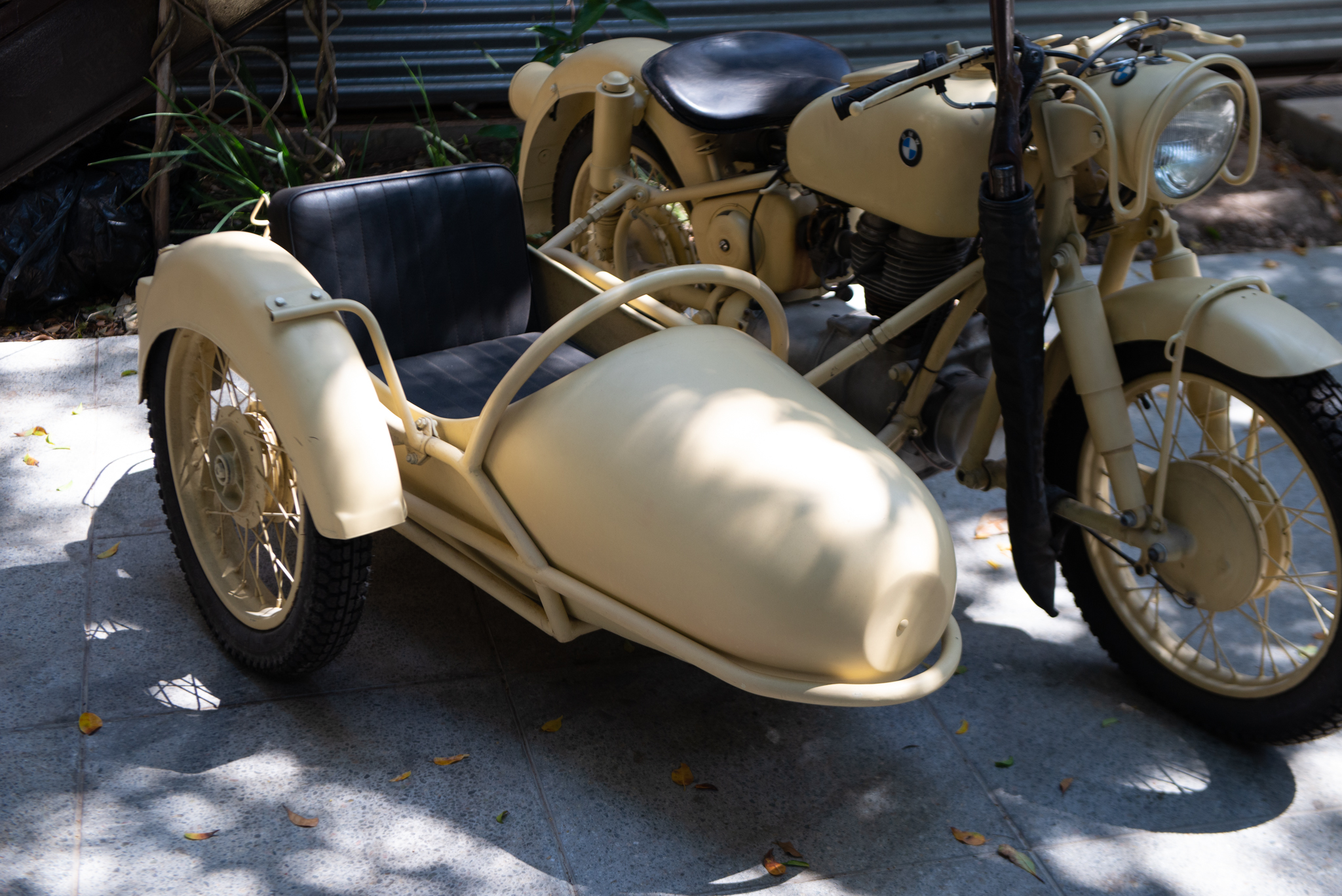 1955 BMW Sidecar a venda the garage