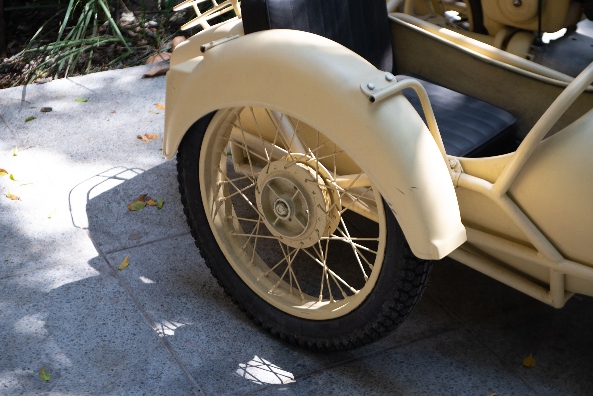 1955 BMW Sidecar a venda the garage