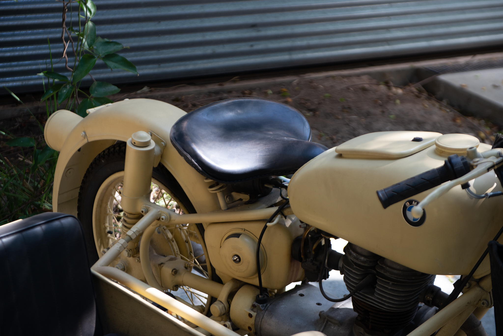 1955 BMW Sidecar a venda the garage