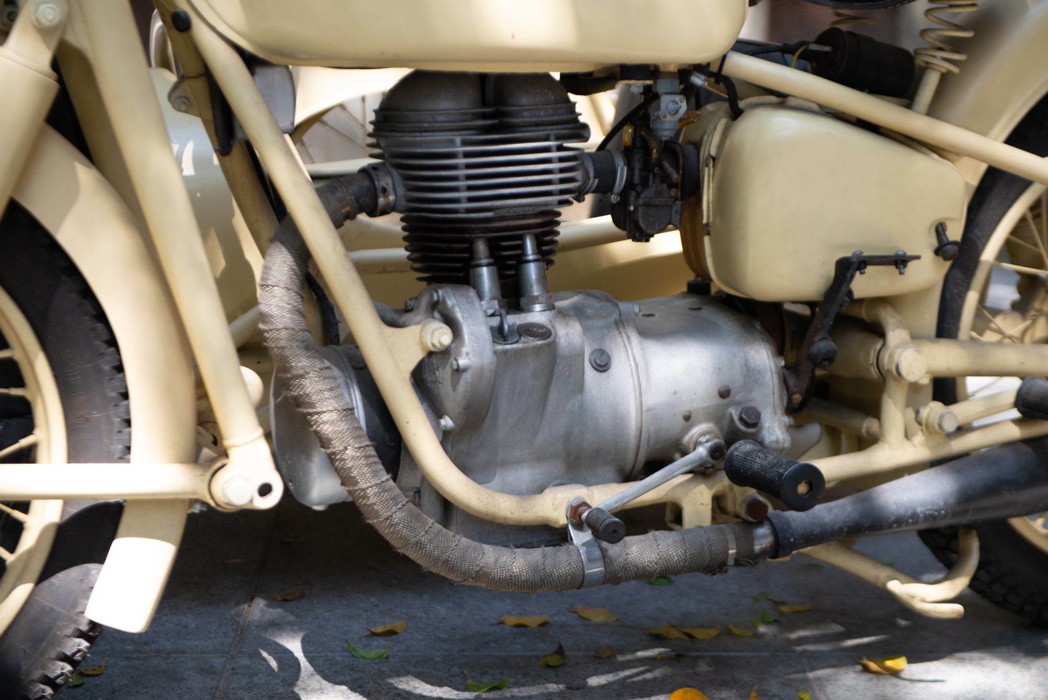 1955 BMW Sidecar a venda the garage