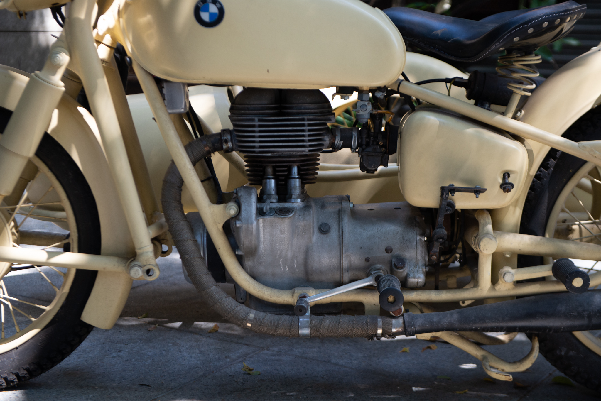 1955 BMW Sidecar a venda the garage