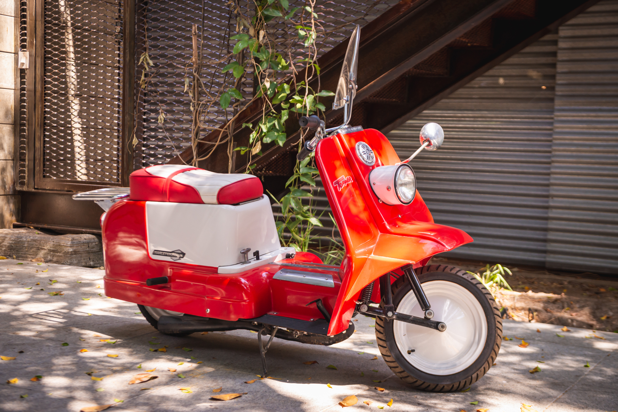 1962 Harley Davidson Topper a venda the garage